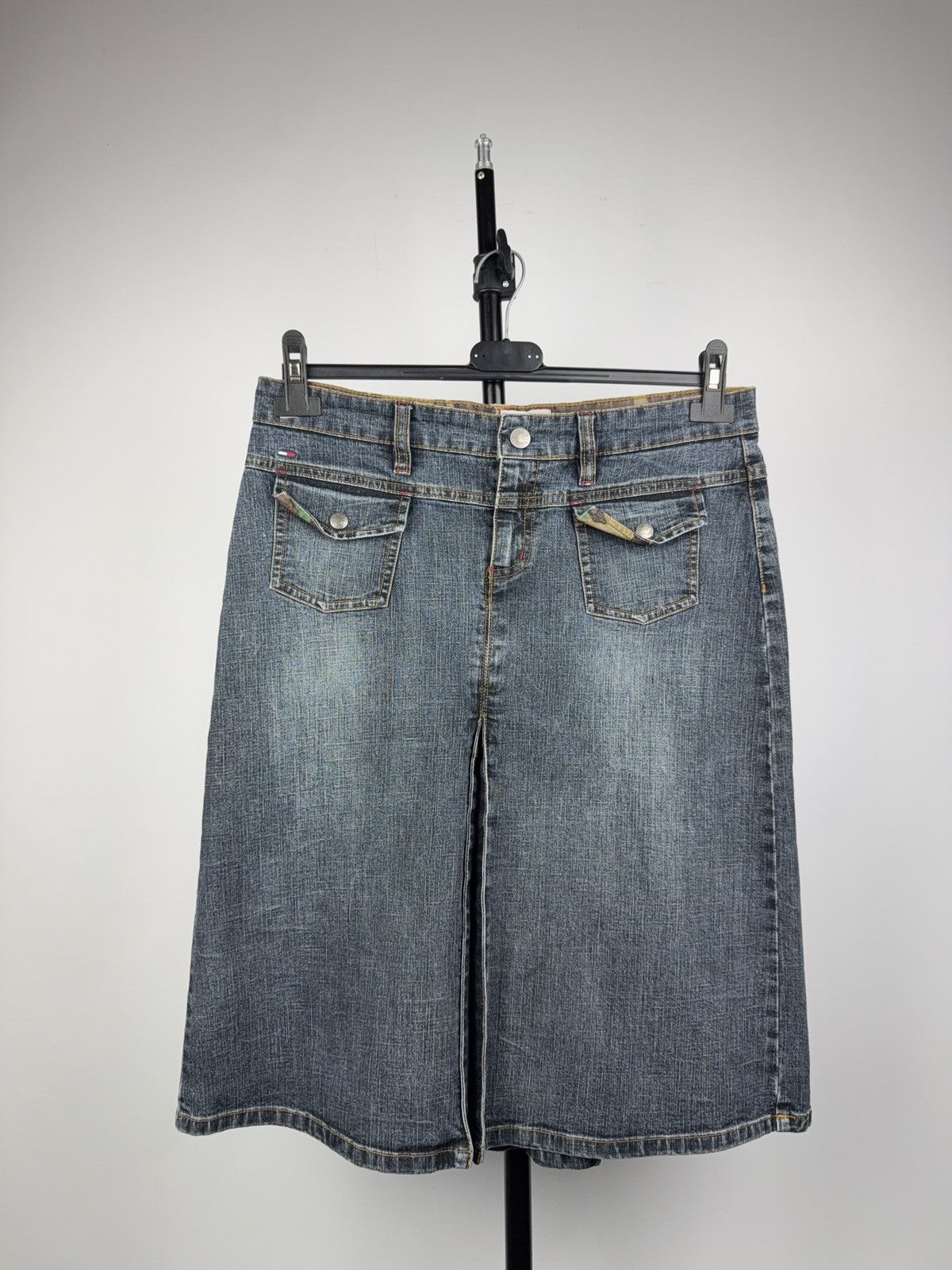 Tommy Hilfiger Retro Vintage 00s Y2K Tommy Hilfiger Denim Midi Skirt Size 31" - 1 Thumbnail