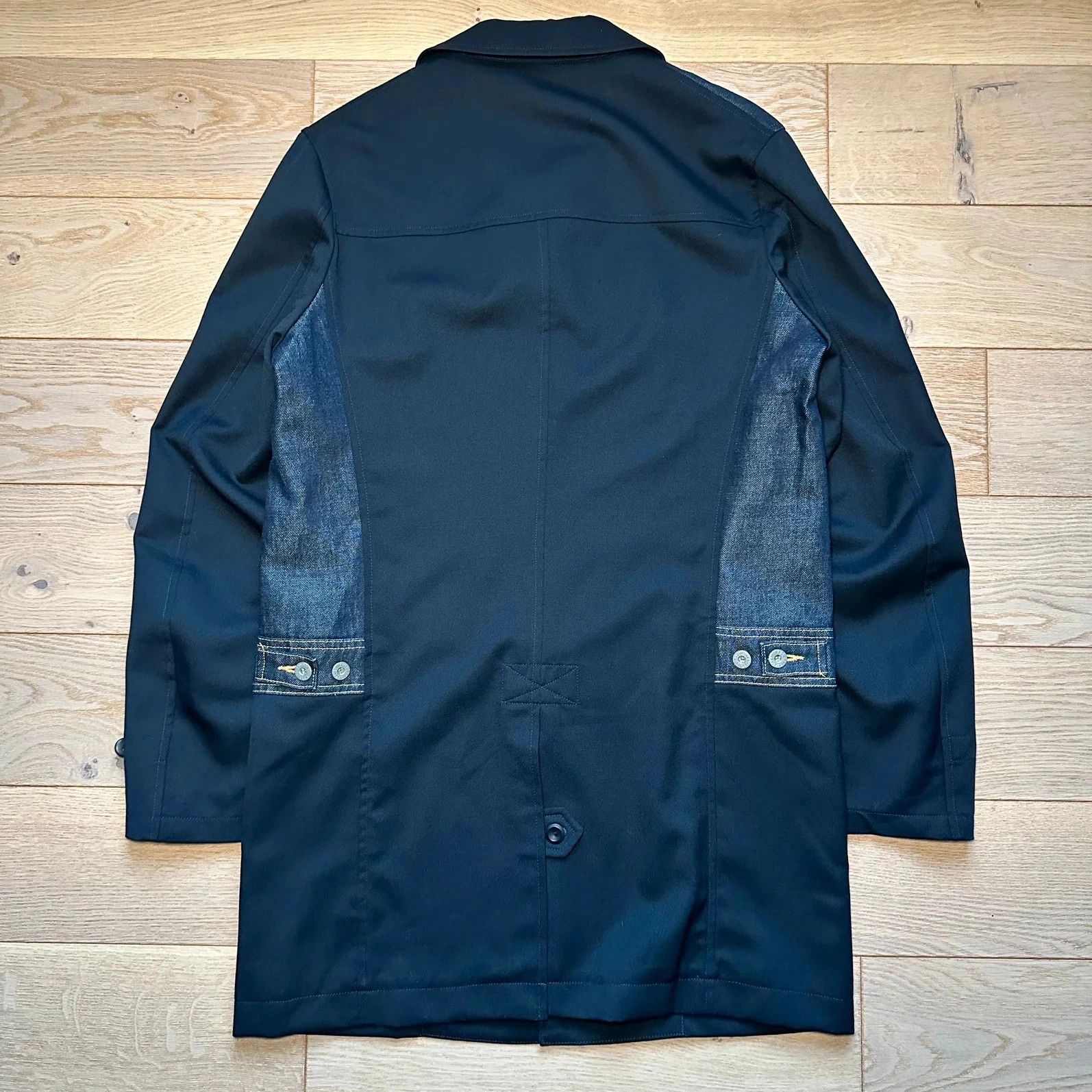 Junya Watanabe × Levi's Jacket Trench Levi’s Comme des Garcons Junya Watanabe Size US M / EU 48-50 / 2 - 2 Thumbnail