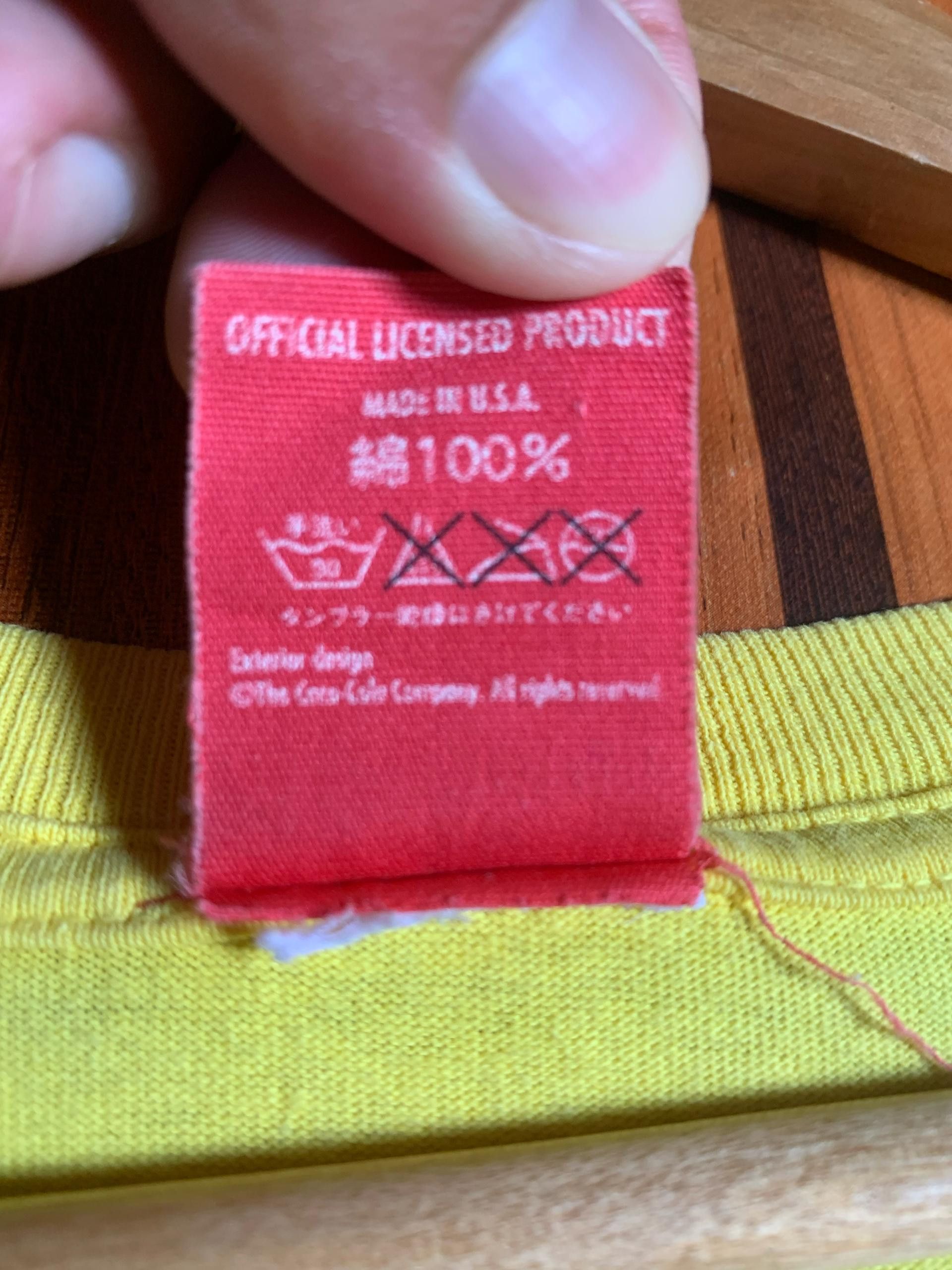 Coca Cola × Vintage yellow 70s COCA COLA japan made in usa Promo tee Size US L / EU 52-54 / 3 - 1 Thumbnail