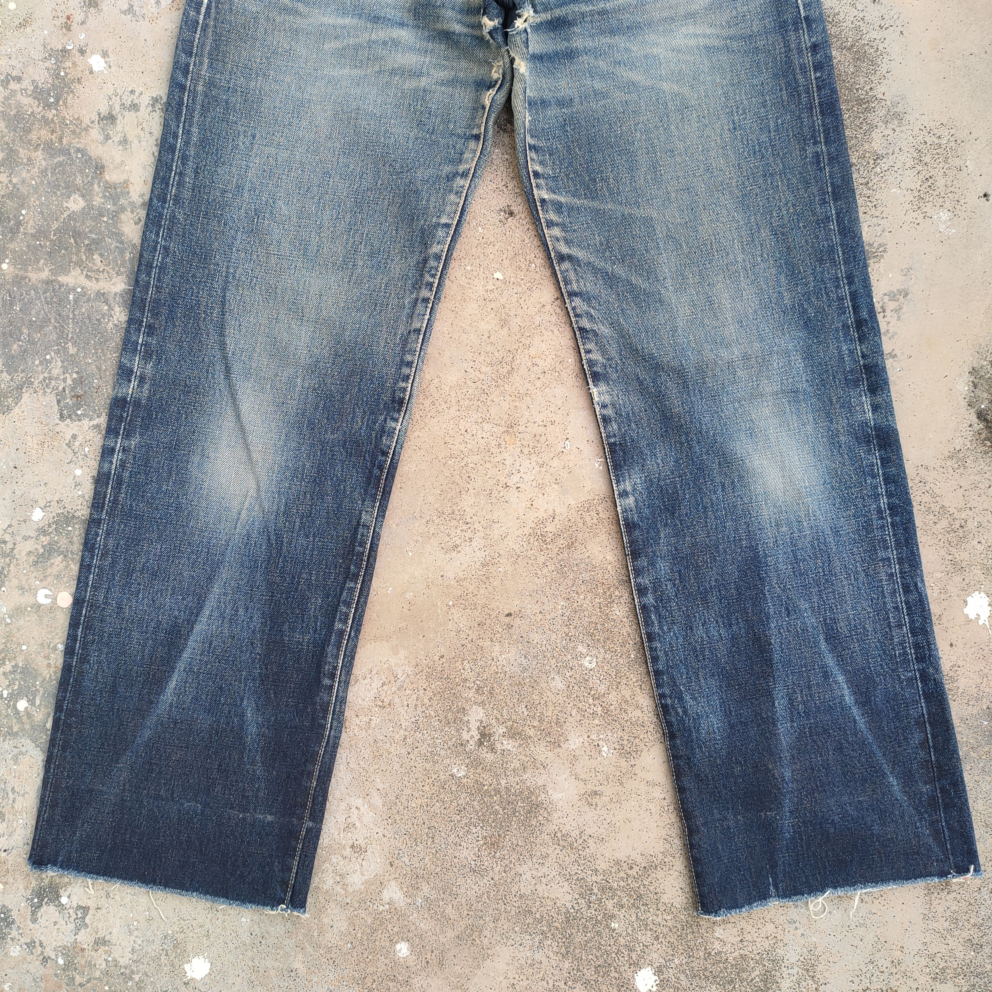 Japanese Brand vintage Japan redline button fly ripped jeans denim pants Size US 27 - 4 Thumbnail