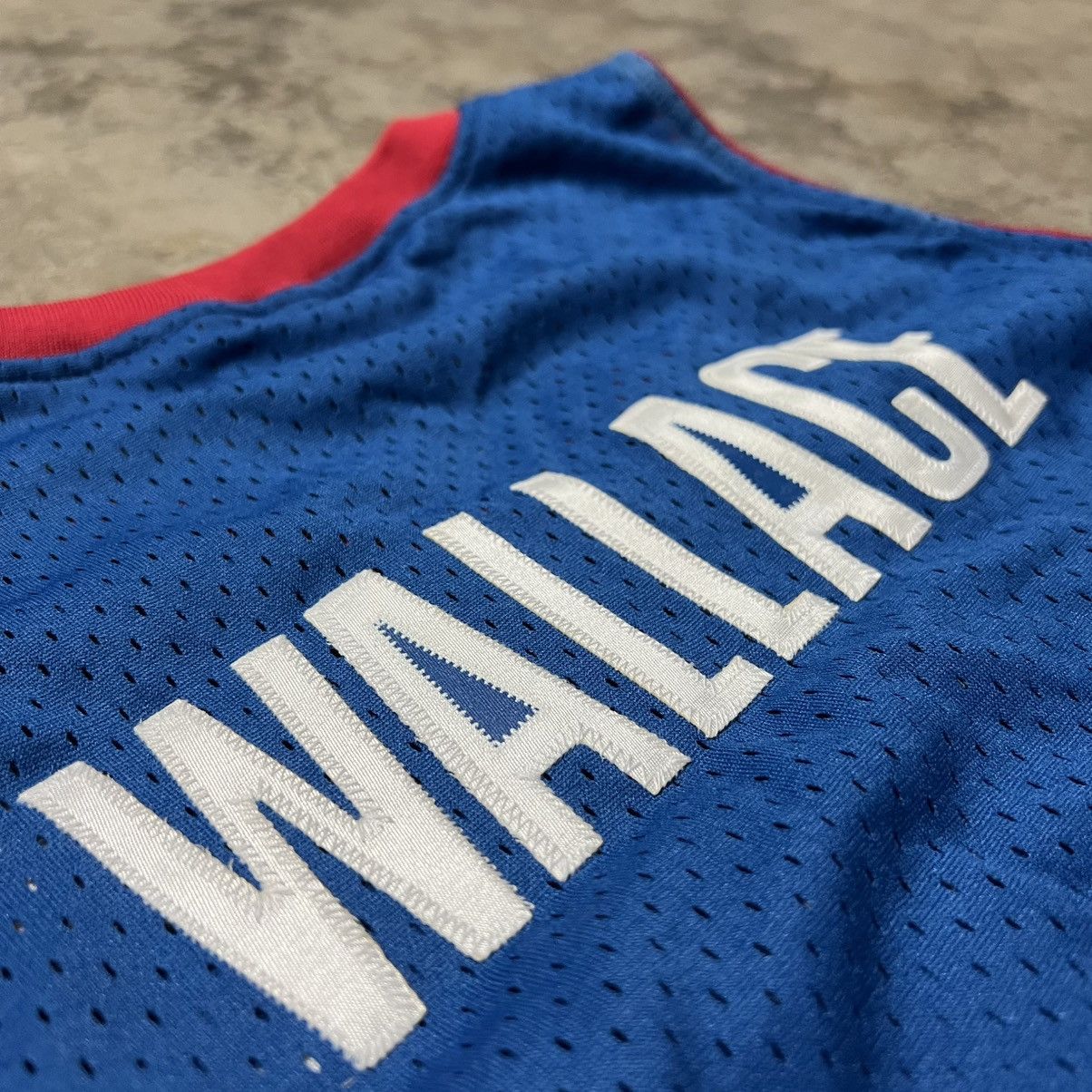 NBA × Vintage Vintage NBA Detroit Pistons Ben Wallace #3 Nike Jersey Size US XL / EU 56 / 4 - 3 Thumbnail