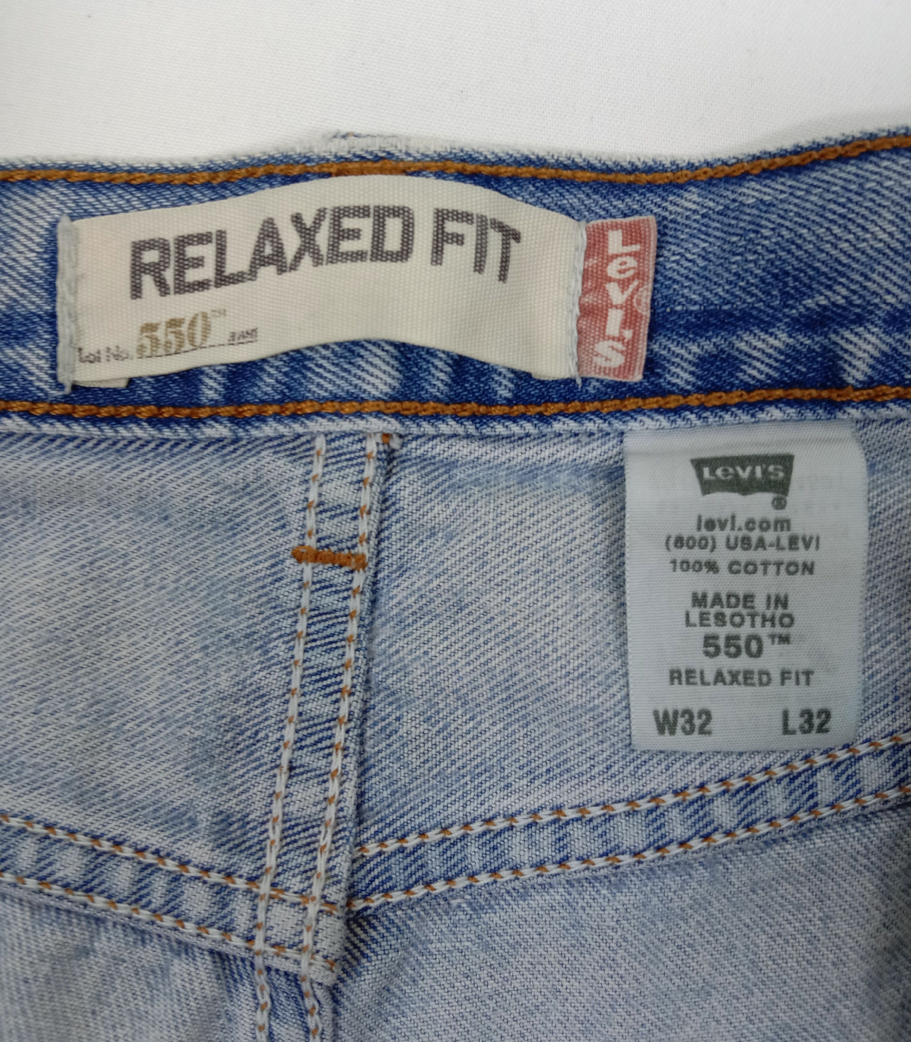 Levi's Vintage Levi's 550 Light Wash Jeans Relaxed Fit Denim Size US 32 / EU 48 - 12 Thumbnail