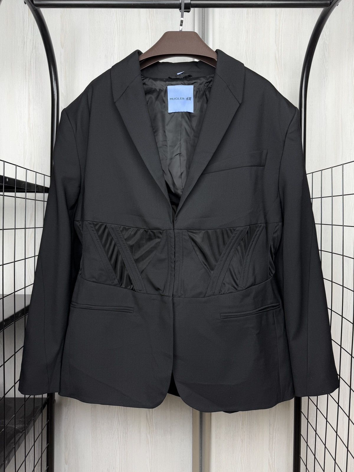 H&M × Mugler Mugler x H&M Corset-Style Wool Jacket Blazer size XXL 54 Size XXL / US 16-18 / IT 52-54 - 2 Thumbnail