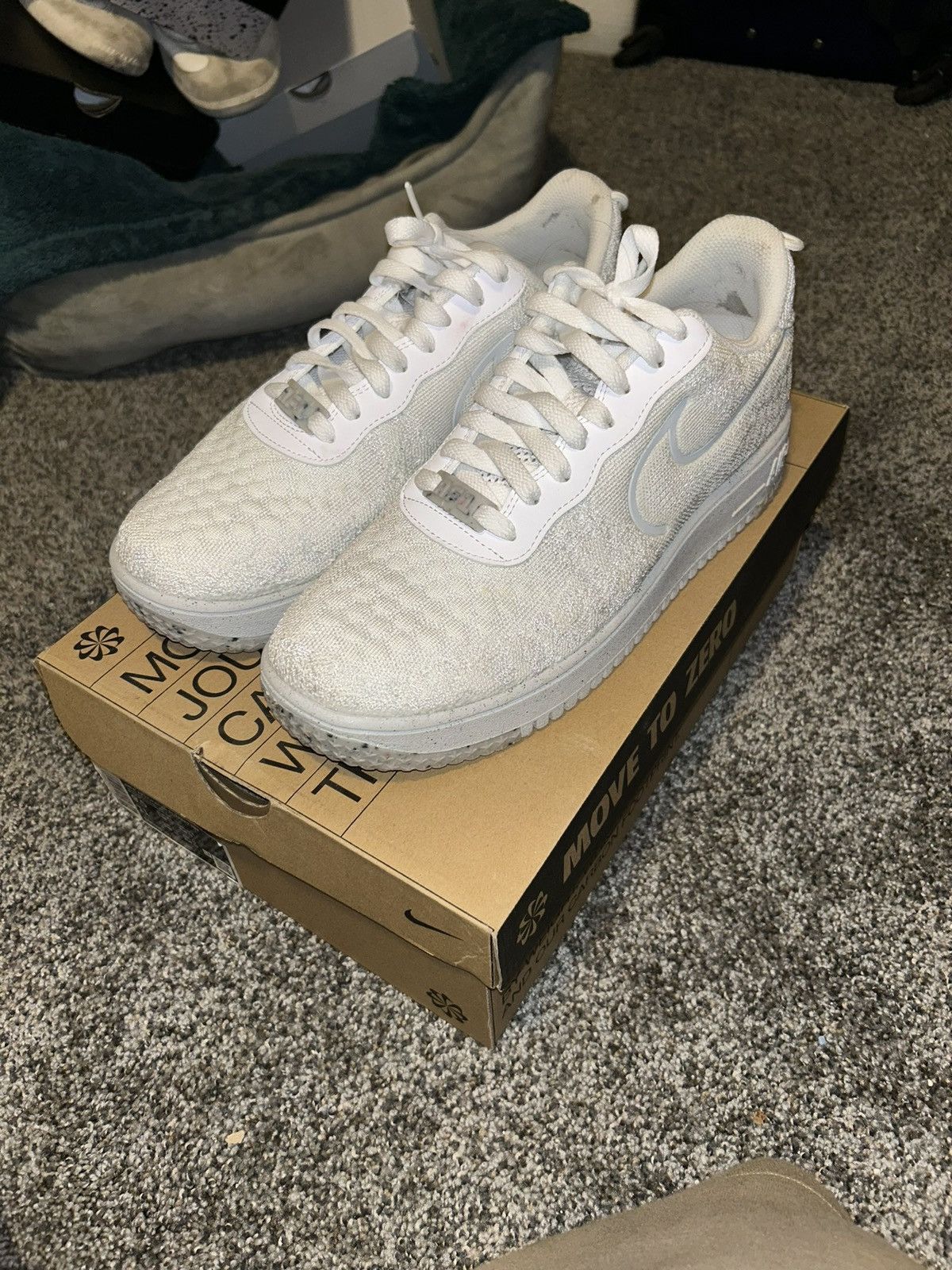 Nike Nike Air Force one flyknit Size US 9.5 / EU 42-43 - 2 Thumbnail