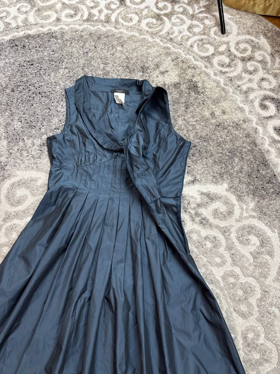 Weekend Max Mara Weekend Max Mara Pleated Midi Dress / Graphite Grey Size L / US 10 / IT 46 - 6 Thumbnail