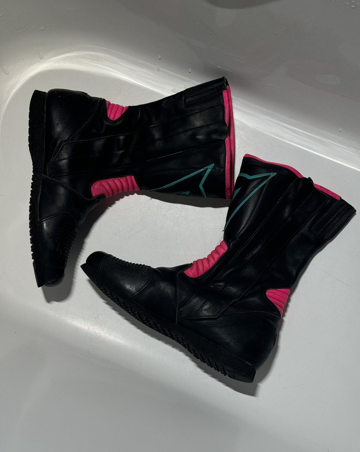 Dainese 90’s Dainese Vintage Black / Pink Motorcycle Boots leather Size US 10.5 / EU 43-44 - 10 Thumbnail