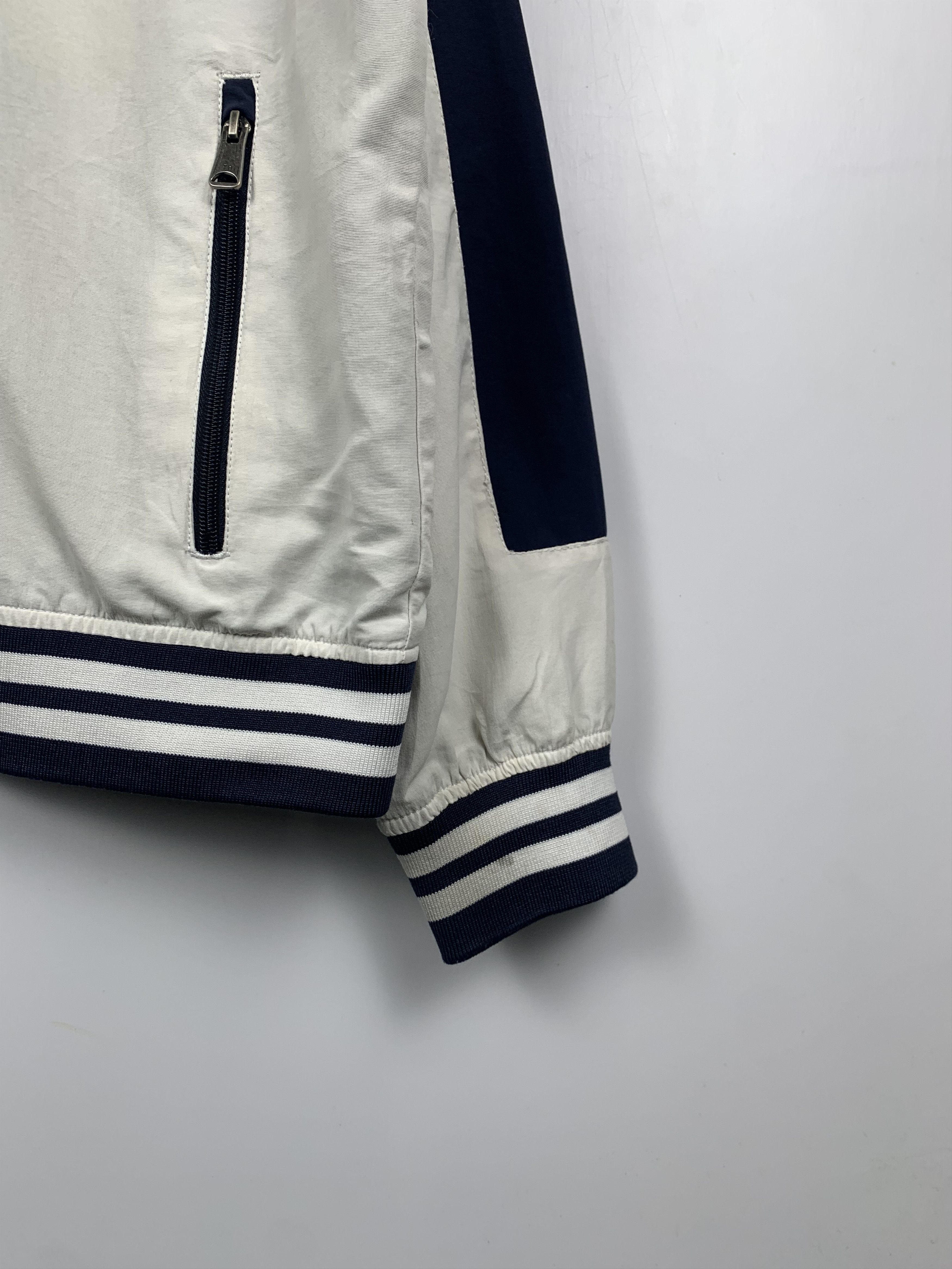 Tommy Hilfiger Vintage Tommy Hilfiger Hoodie Zipper Jacket J1244 Size US L / EU 52-54 / 3 - 6 Thumbnail