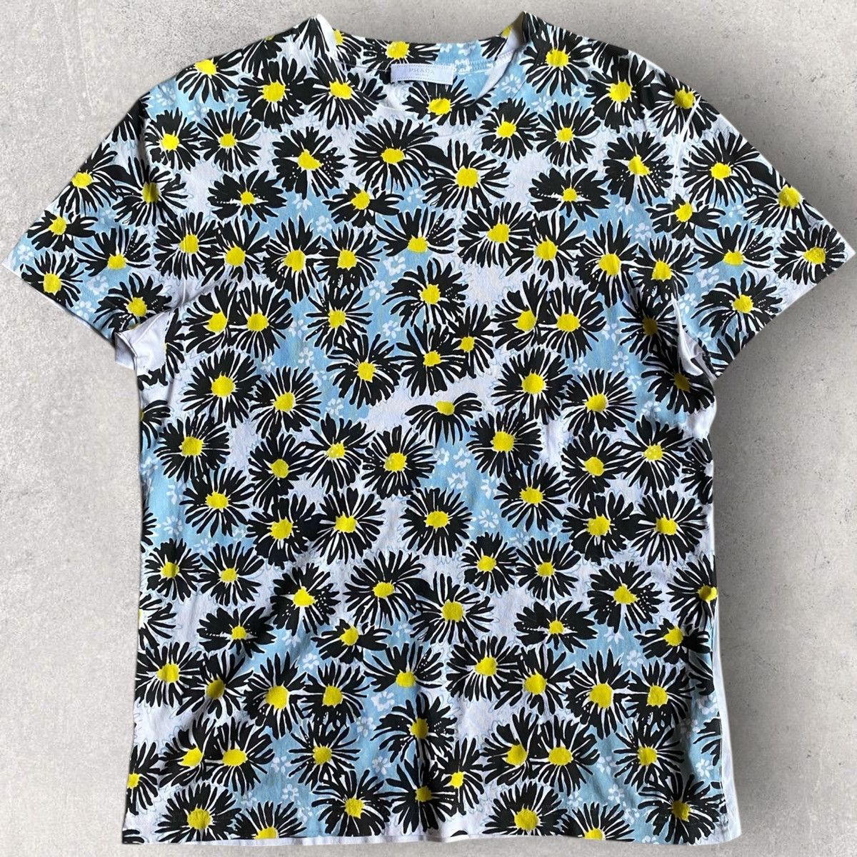 Prada SS12 Floral Print T Shirt Size M / US 6-8 / IT 42-44 - 1 Thumbnail