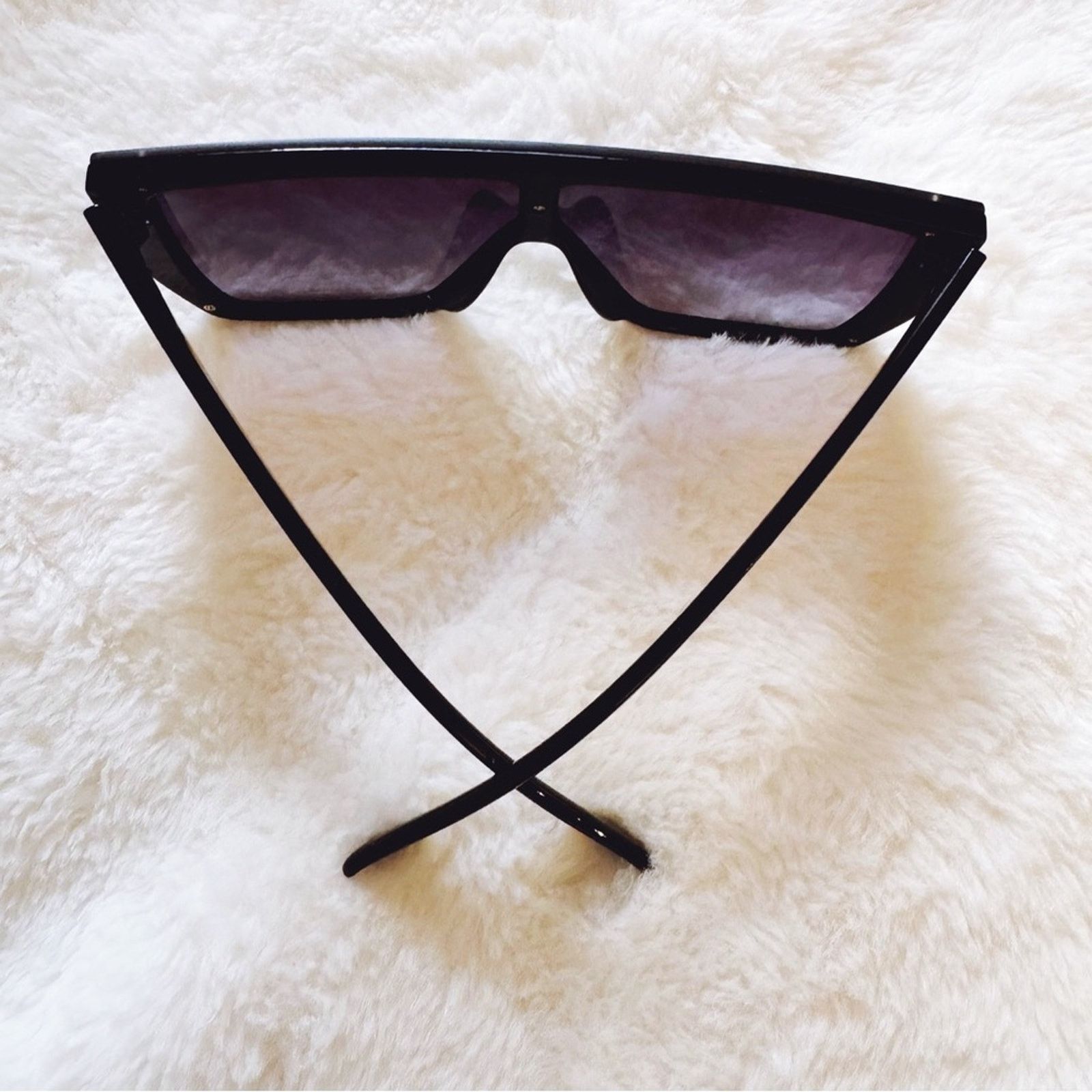 Other Greta Black Oversized Statement Sunglasses Size ONE SIZE - 11 Thumbnail