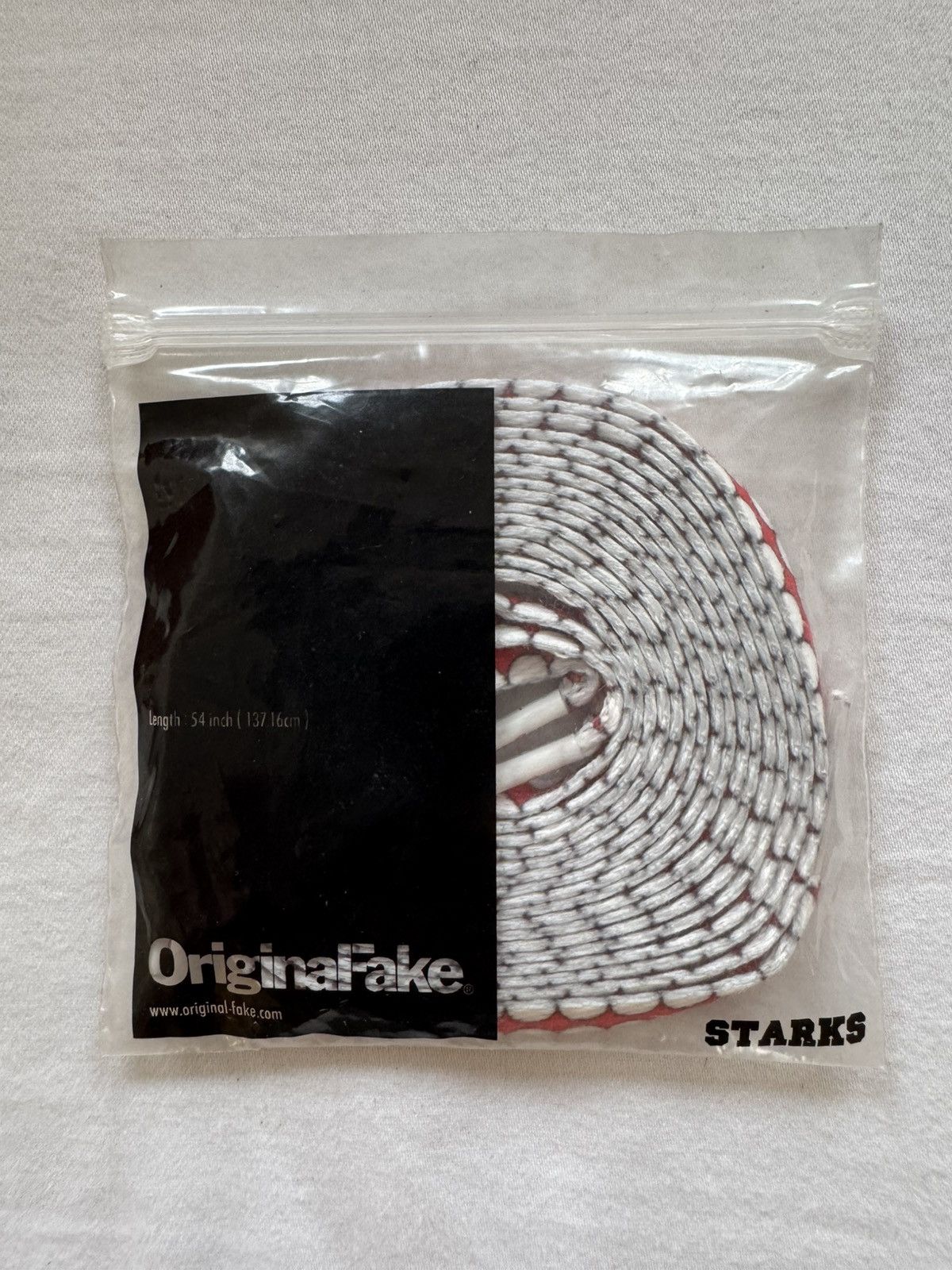 Original Fake Kaws Originalfake x Starks "Chomper" Shoe Laces Red 54” Size ONE SIZE - 1 Thumbnail