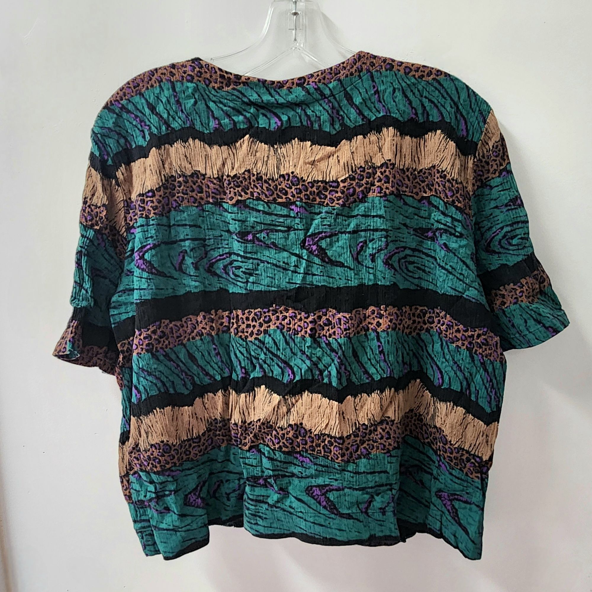 Vintage Vintage 90s Animal Print Shirt Size M L Button Down Cropped Size M / US 6-8 / IT 42-44 - 2 Thumbnail