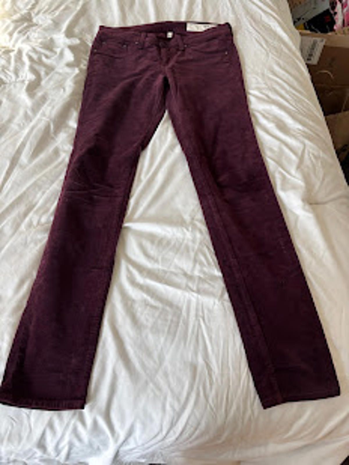 Rag & Bone Rag & Bone High Rise Skinny Velvet Size 27 Burgundy NWOT Size 27" / US 4 / IT 40 - 1 Thumbnail