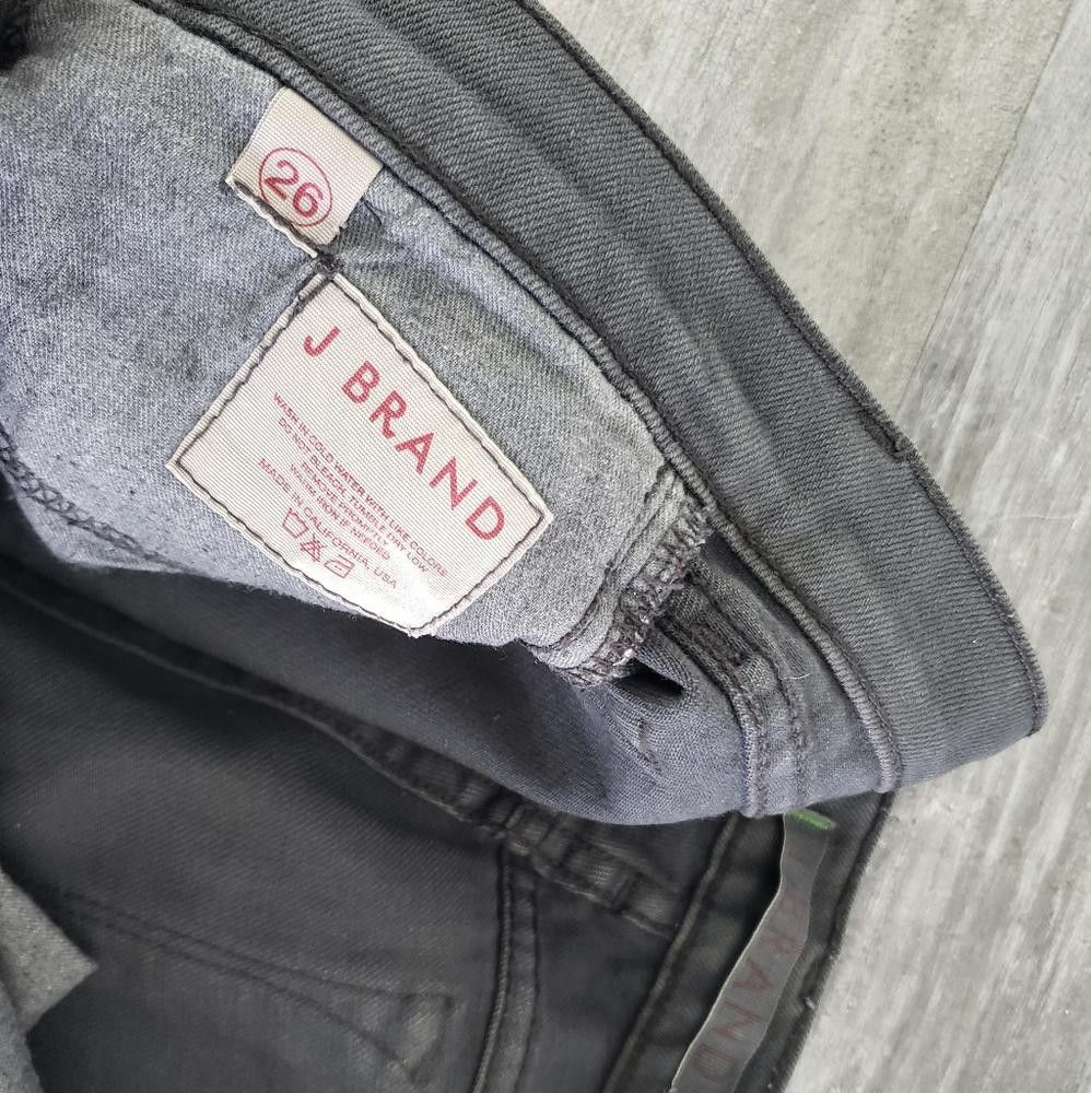 J Brand Dark Grey Denim J Brand Skinny 910 Jean Size 26" / US 2 / IT 38 - 3 Thumbnail