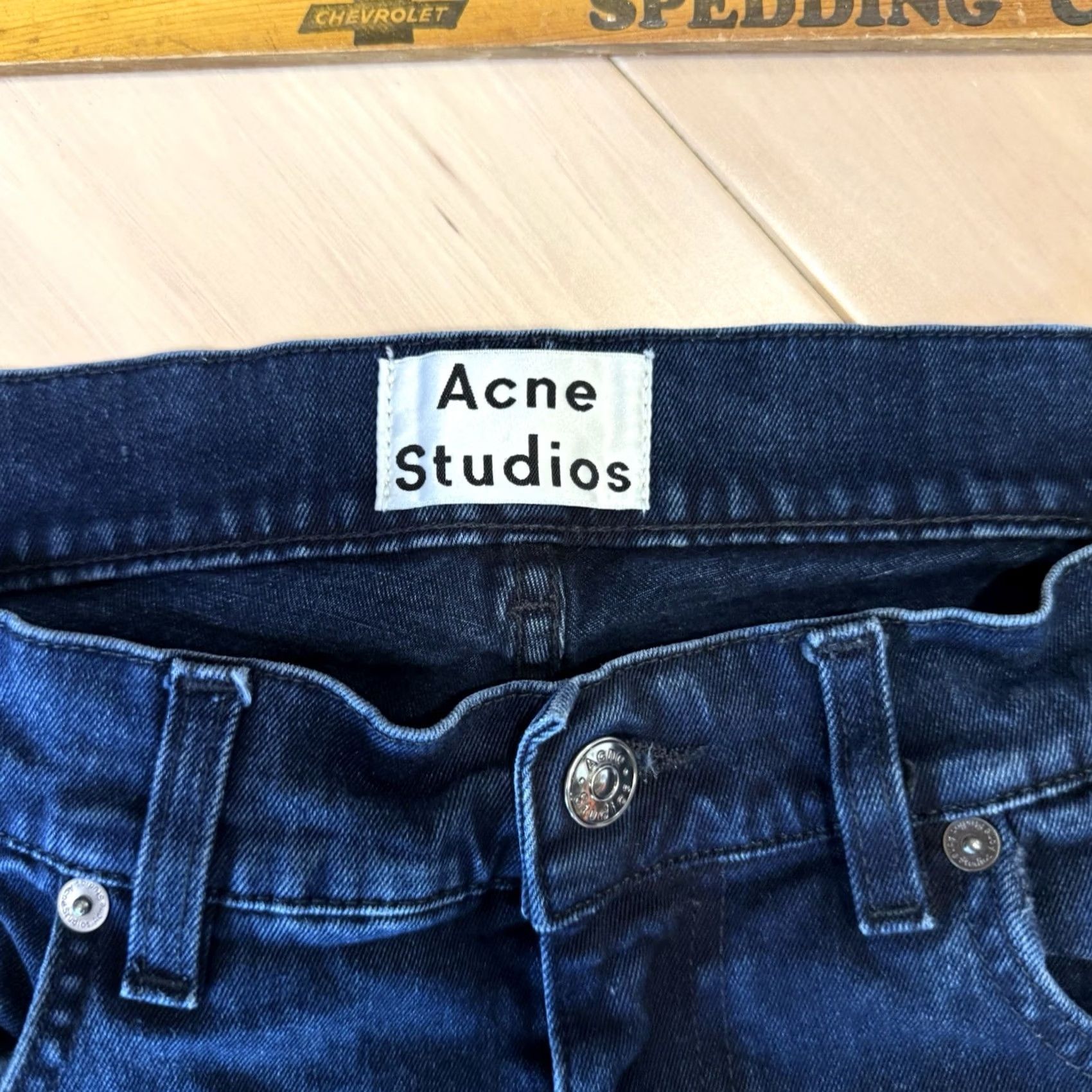 Acne Studios Acne Studios Jeans 30 Blue Dark Wash Slim Straight Minimalist Designer Denim 5-Pocket USA Western Mens Jeans 30 Size US 30 / EU 46 - 5 Thumbnail