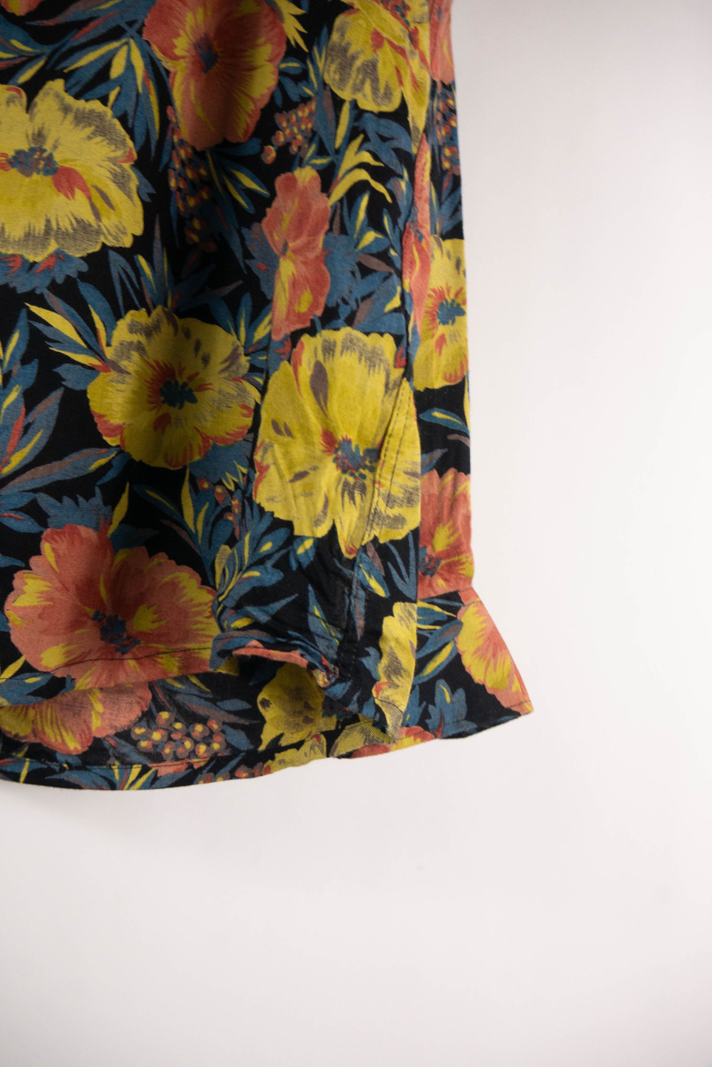 Dior Vintage dior shirt flower pattern Size US L / EU 52-54 / 3 - 6 Thumbnail