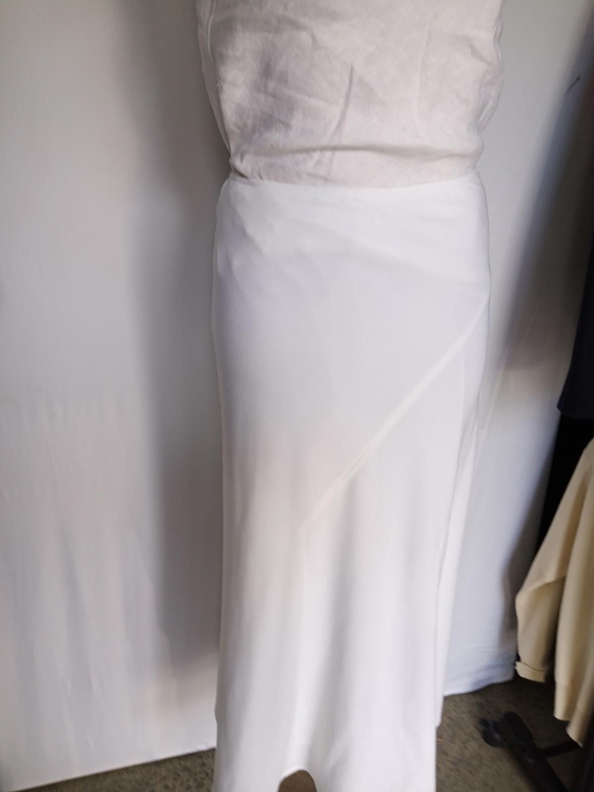 Designer Elegant White Maxi Skirt Size 28" / US 6 / IT 42 - 3 Thumbnail