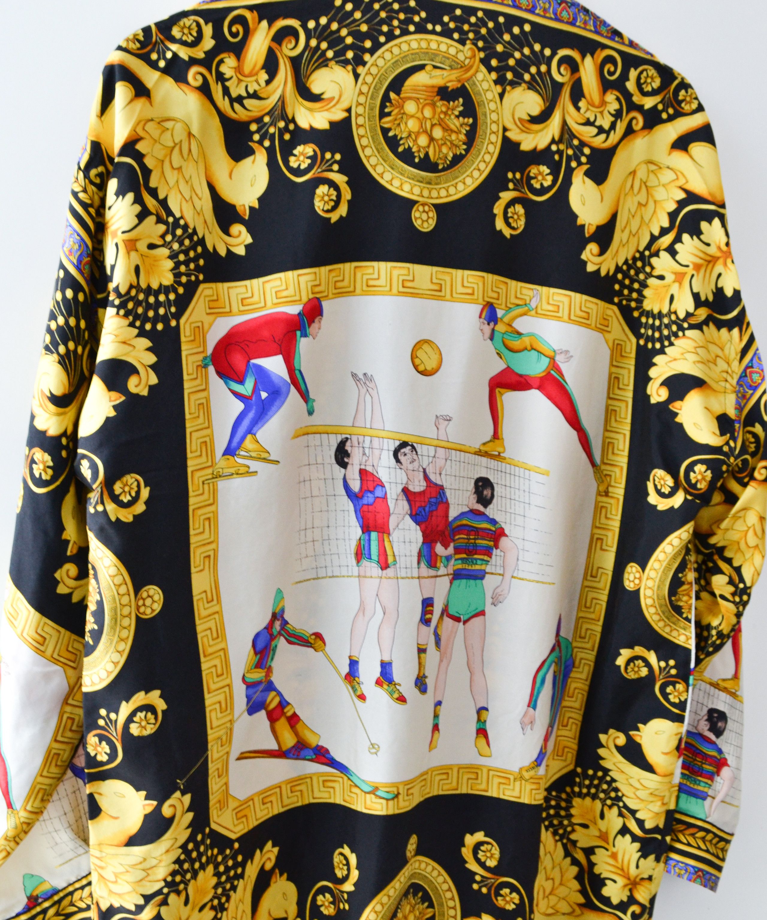 Versace VERSACE Shirt Silk Long Sleeve Baroque Printed Vintage Size US S / EU 44-46 / 1 - 3 Thumbnail