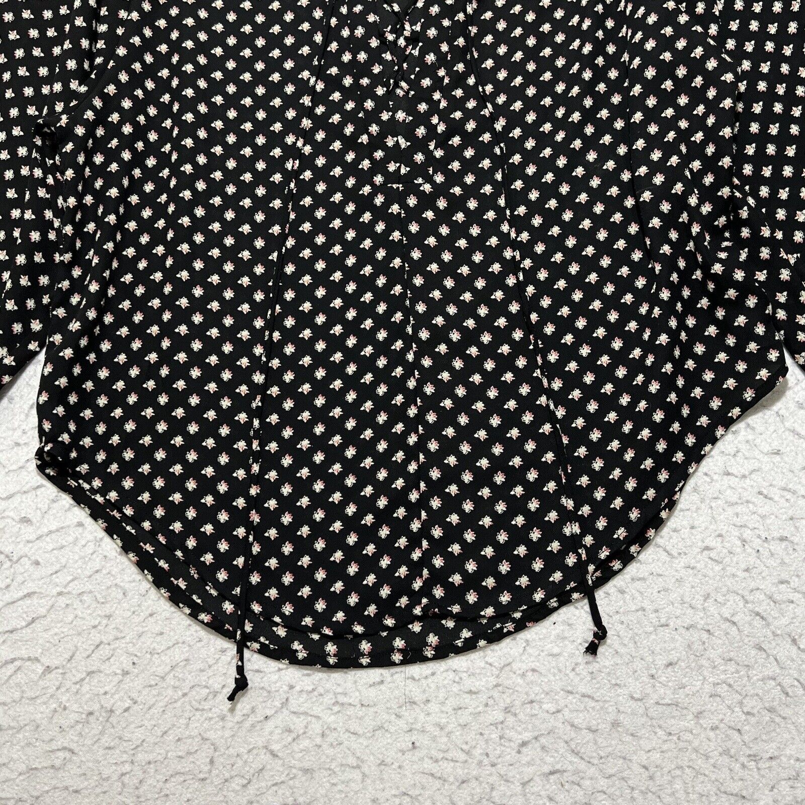 Nordstrom WAYF Where Are You From Lightweight Tie Blouse Size S / US 4 / IT 40 - 7 Thumbnail