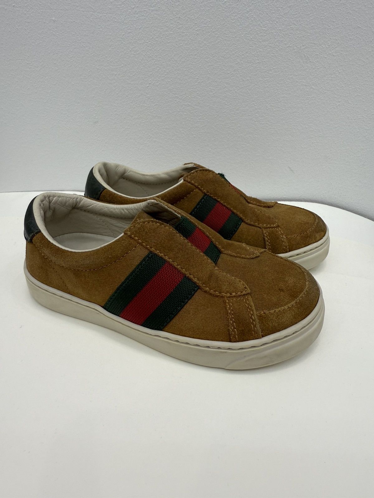 Gucci Gucci Kids Toddler Suede Slip On Shoes Size US 5 / EU 37 - 1 Thumbnail