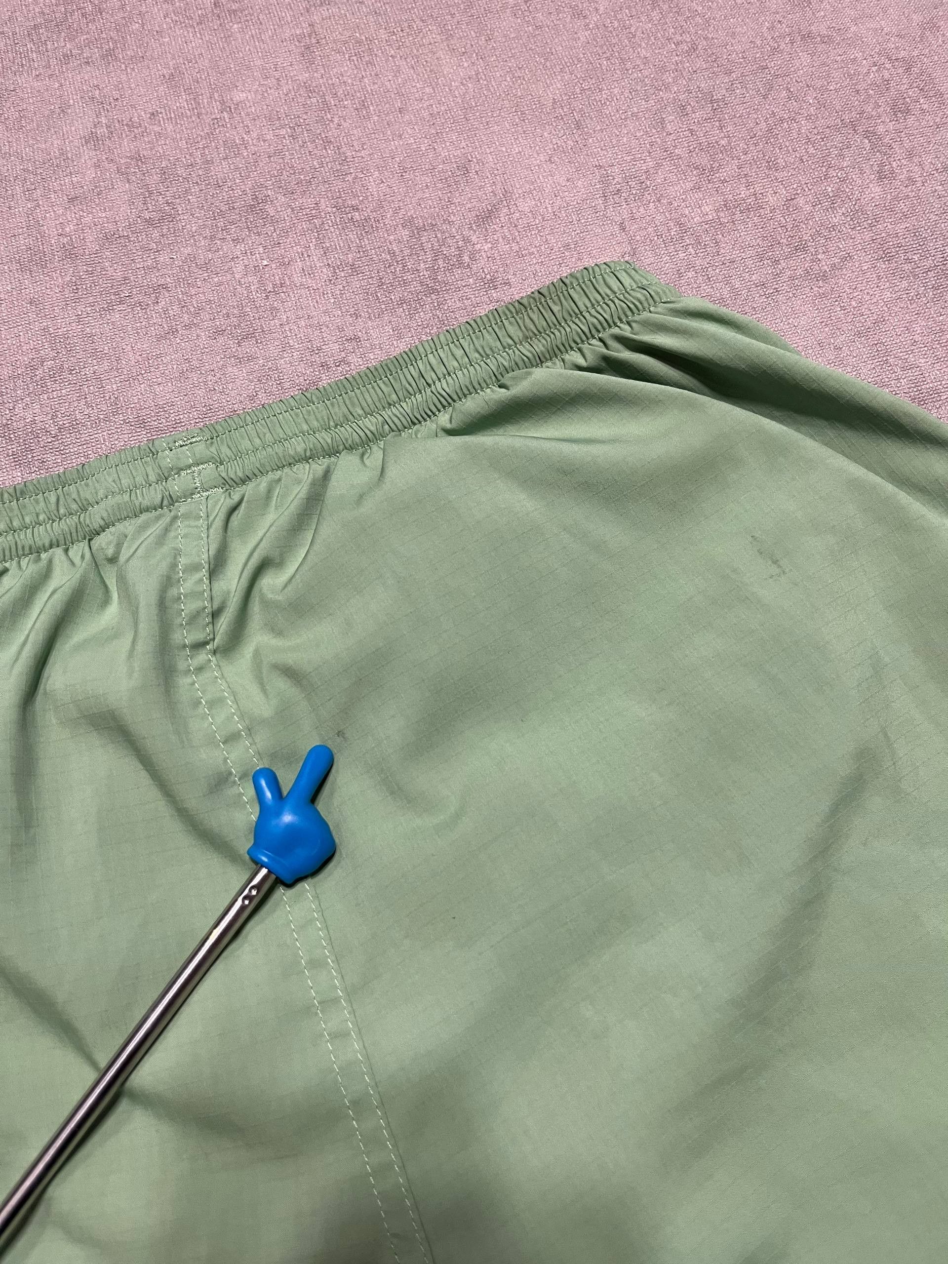 Patagonia Patagonia Swimwear Shorts Green Mens Logo Sz S Size US 28 / EU 44 - 14 Thumbnail