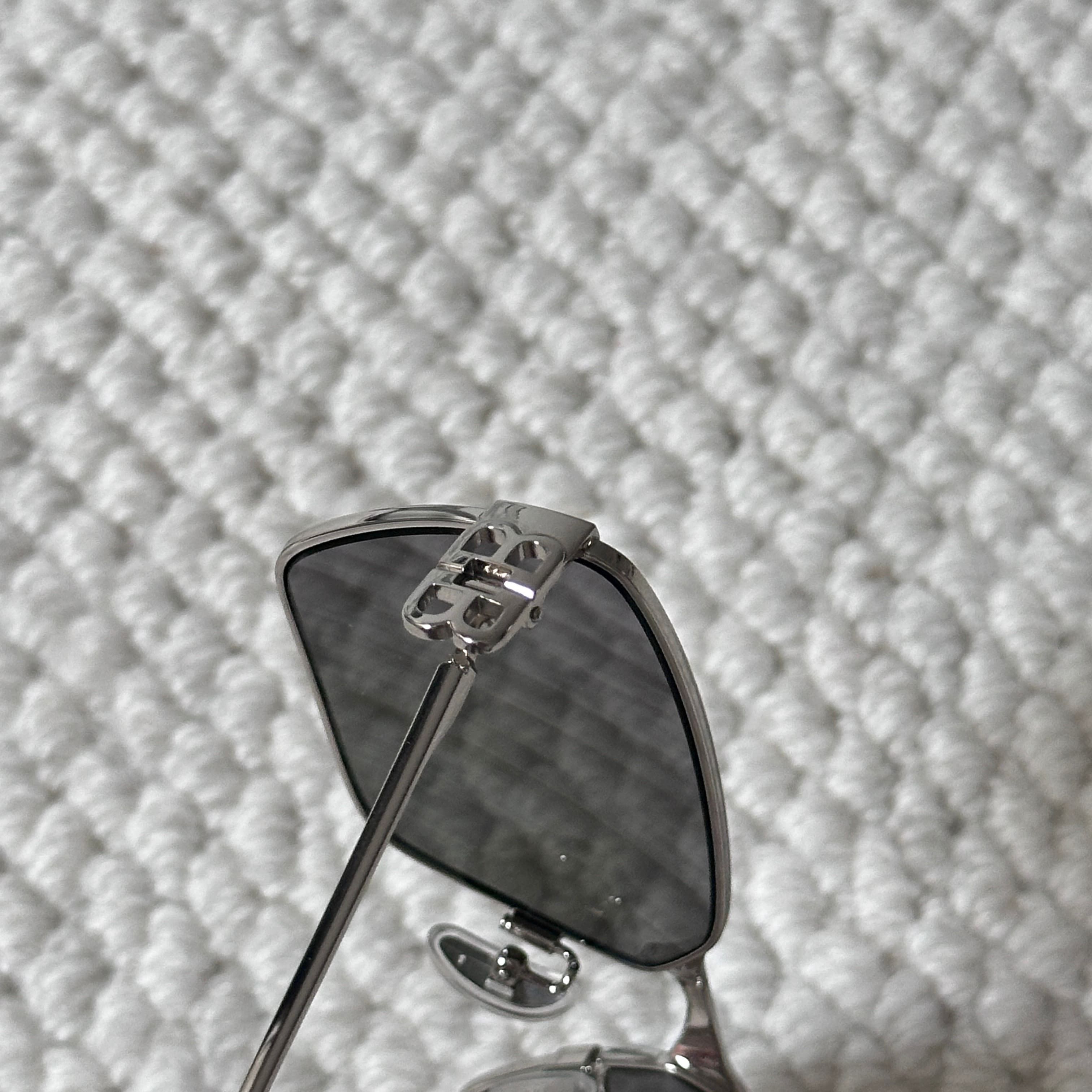 Balenciaga BALENCIAGA BB0374SK SUNGLASSES Size ONE SIZE - 5 Thumbnail