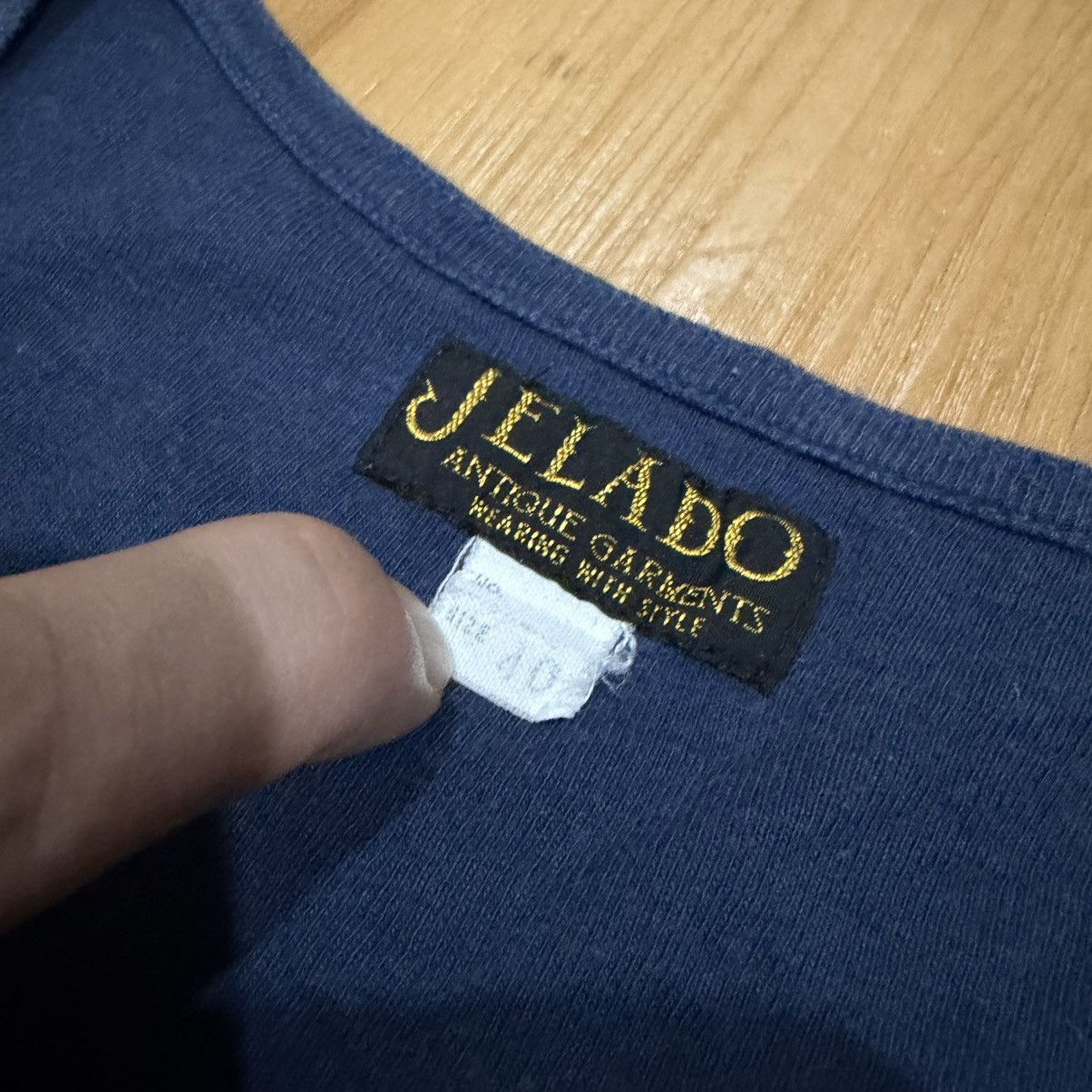 Jelado Jelado v-neck t-shirt Size US M / EU 48-50 / 2 - 3 Thumbnail