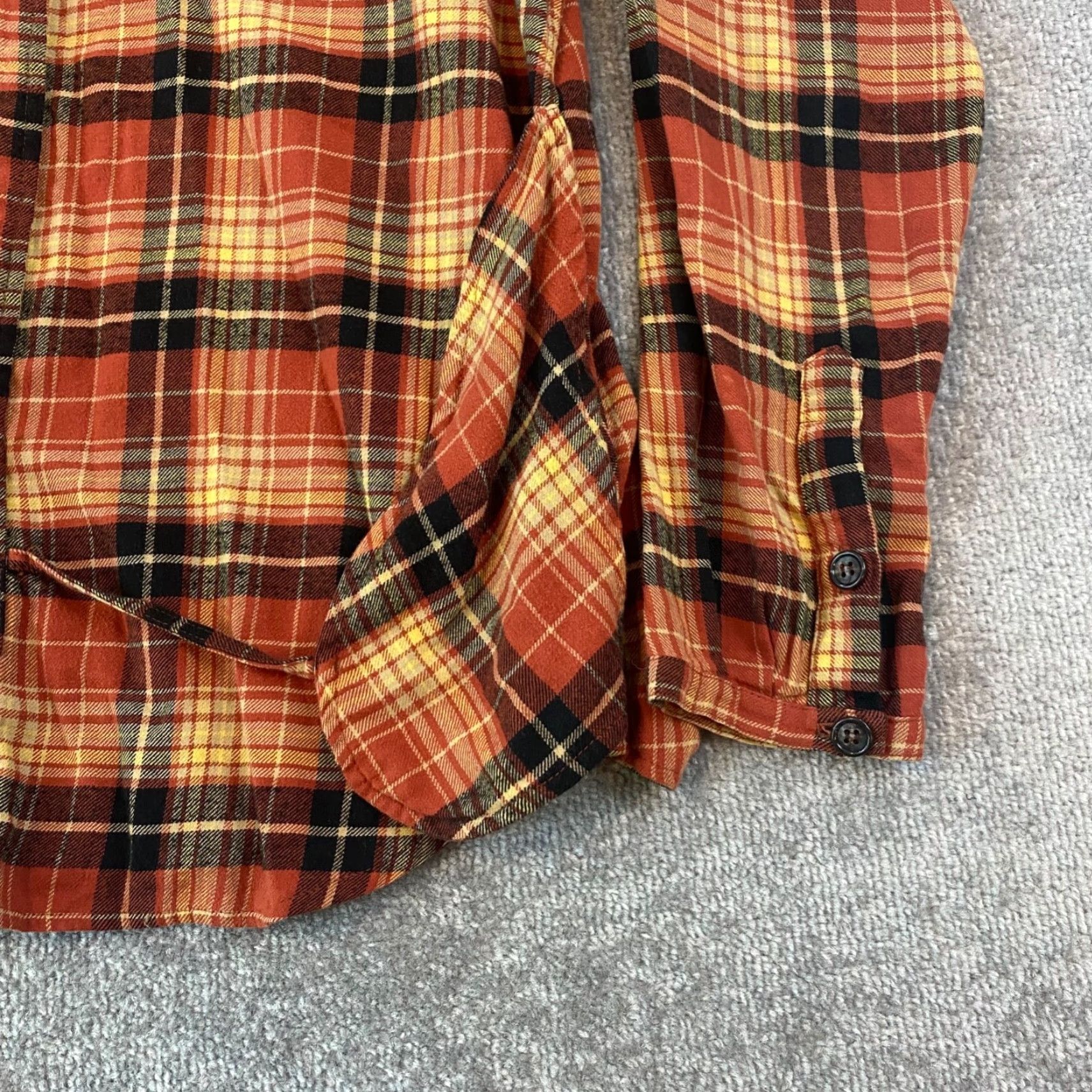 Vintage MR. Completely Shirt Mens Small Red Brown Plaid Button Up Band Collar USA L/S Size US M / EU 48-50 / 2 - 3 Thumbnail
