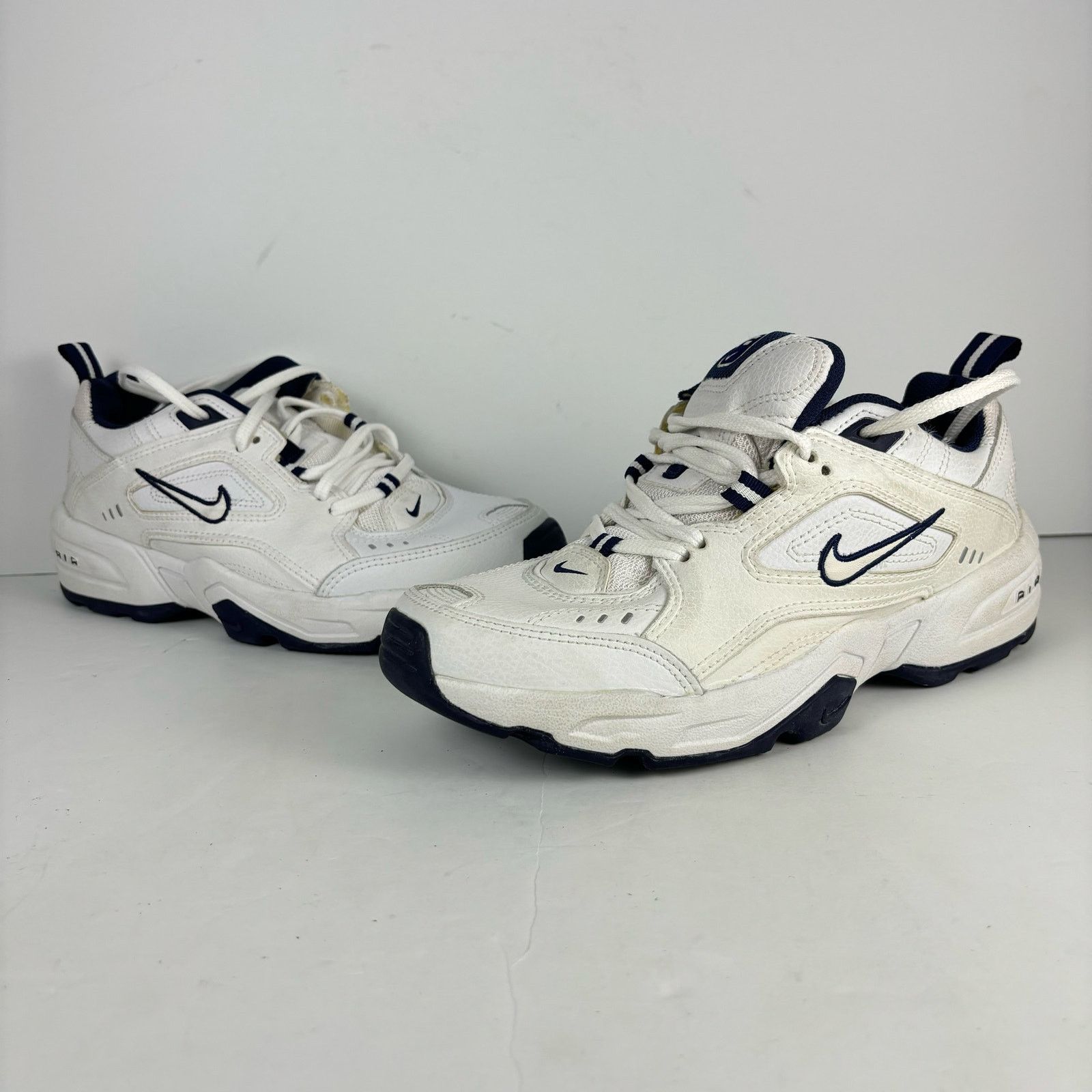 Nike VTG OG Nike Air Monarch 2002 Y2K retro sneakers mens size 8 Size US 8 / EU 41 - 2 Thumbnail