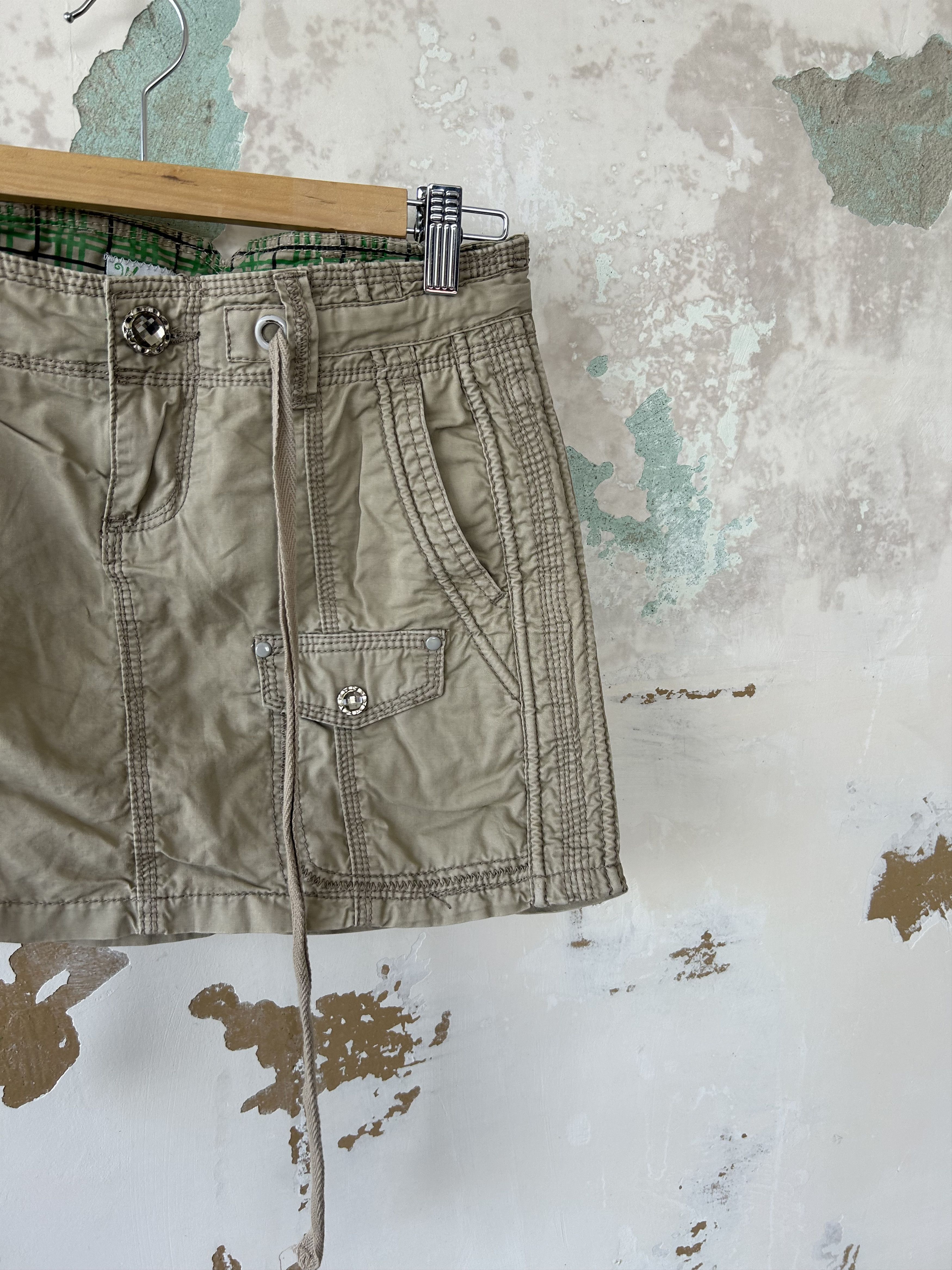 Japanese Brand Skirt avat-garde rae camo military Size 26" / US 2 / IT 38 - 2 Thumbnail