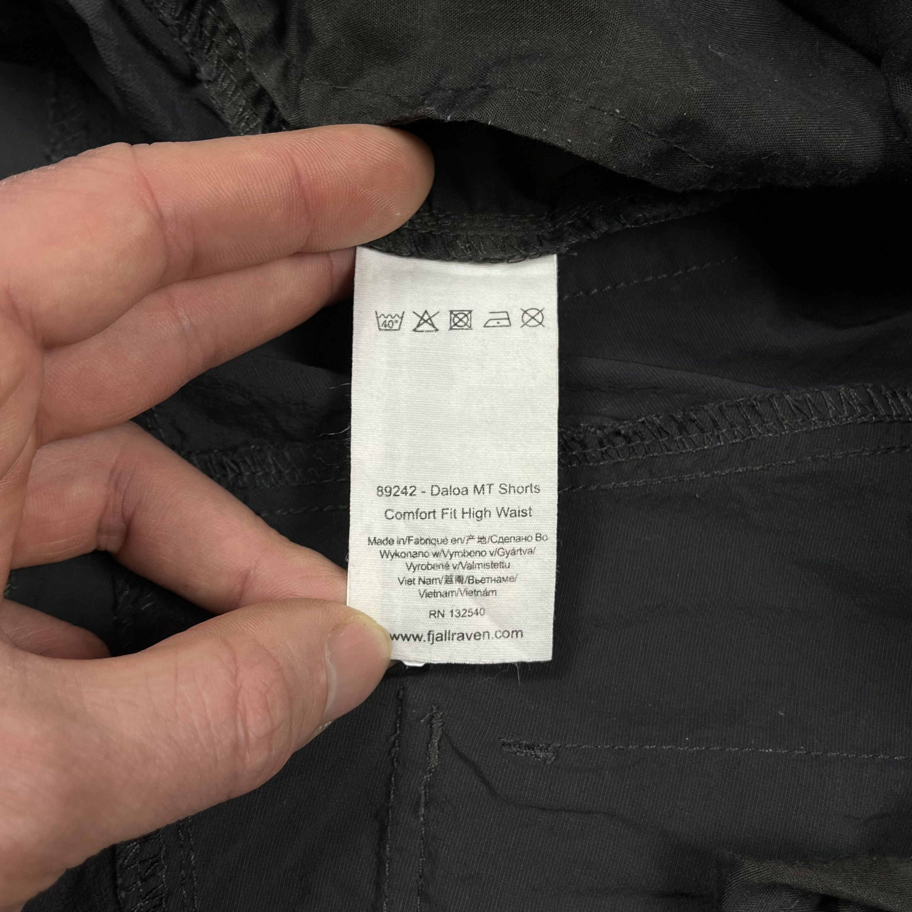 Fjallraven Fjallraven Daloa MT Techwear Cargo Shorts Size 30" / US 8 / IT 44 - 10 Thumbnail