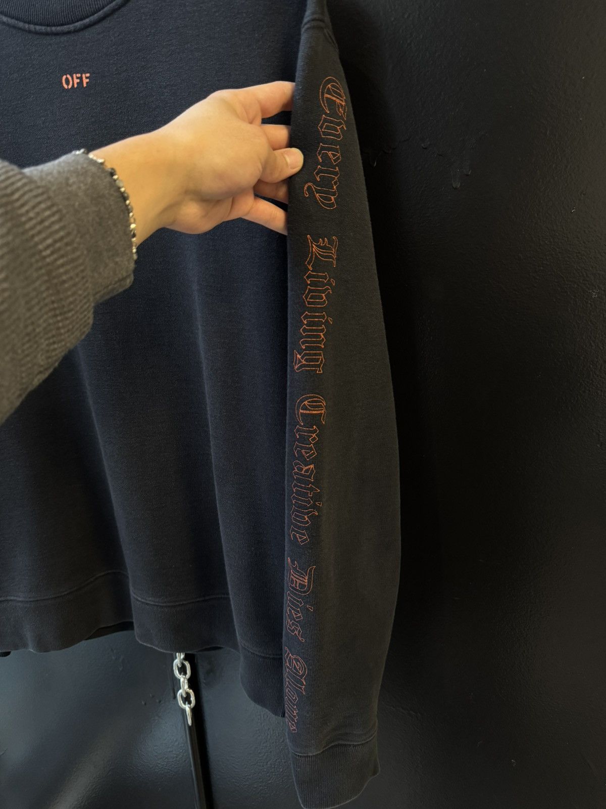Off-White × Vlone RARE OFF WHITE X VLONE CREWNECK Size US M / EU 48-50 / 2 - 4 Thumbnail