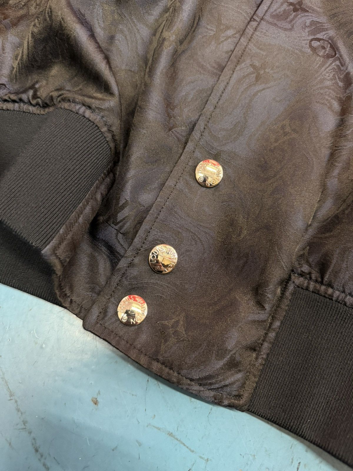 Louis Vuitton LOUIS VUITTON 2014 REVERSIBLE JACKET Size US XL / EU 56 / 4 - 4 Thumbnail
