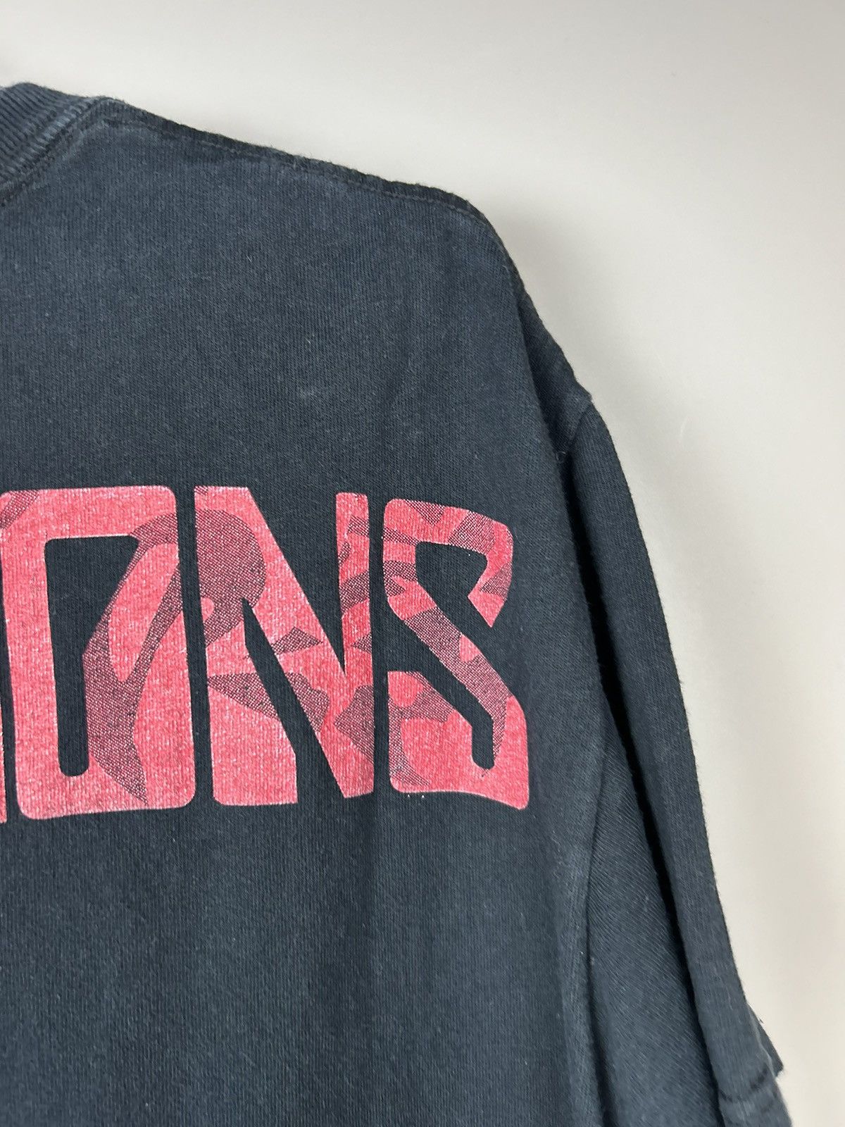 Band Tees Vintage Scorpions Band Tees Logo T shirt Size US M / EU 48-50 / 2 - 16 Thumbnail