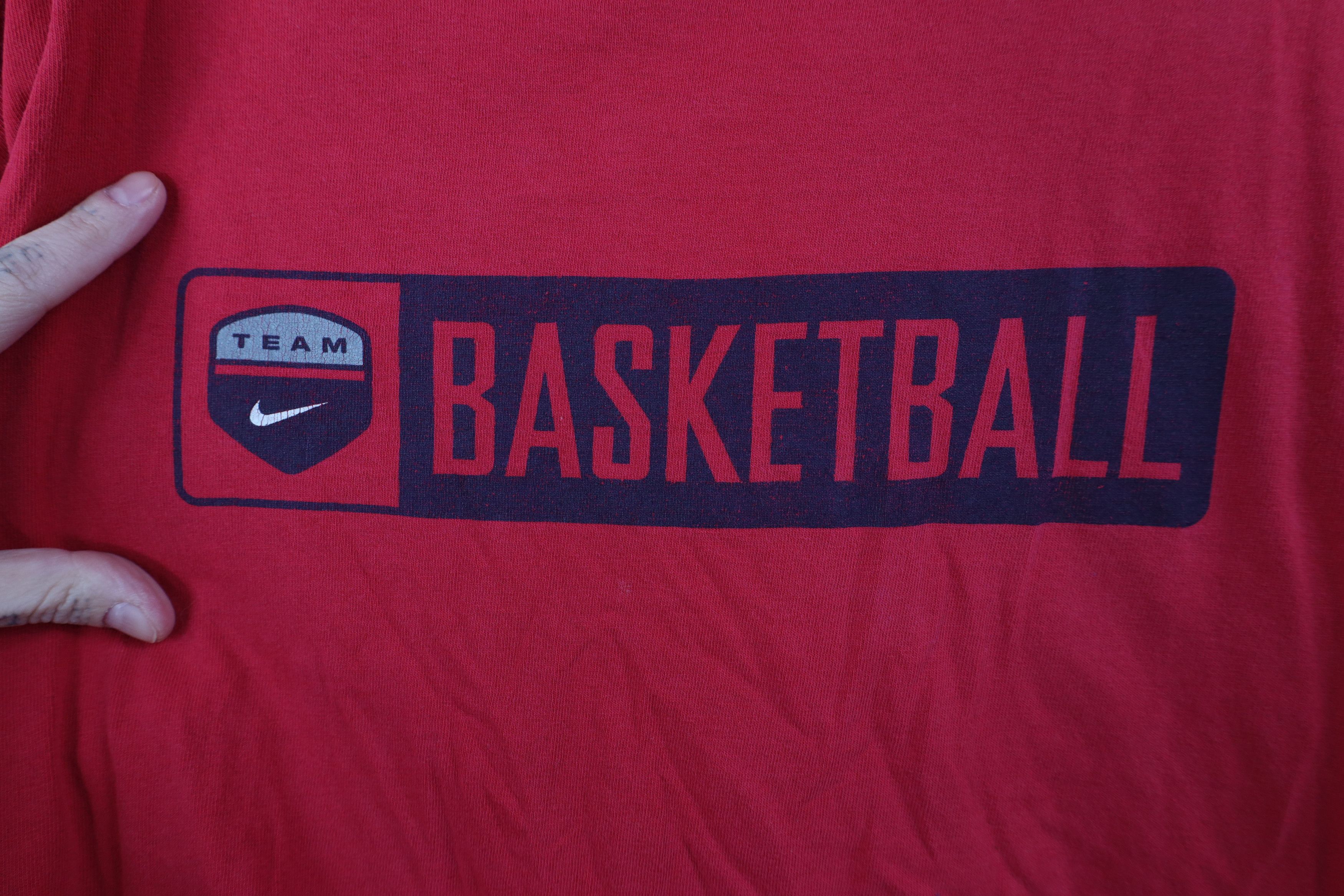 Nike Vintage Nike Basketball Team USA Short Sleeve T-Shirt Red Size US XXL / EU 58 / 5 - 5 Thumbnail