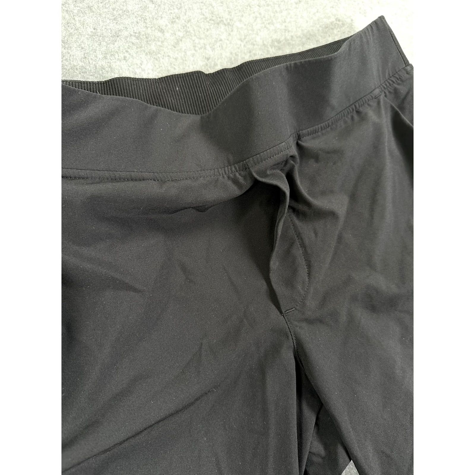 Athleta Athleta Women's Brooklyn Ankle Pants 6 Black Pull On Slim Tapered Pockets Gym Casual Activewear Size 28" / US 6 / IT 42 - 4 Thumbnail