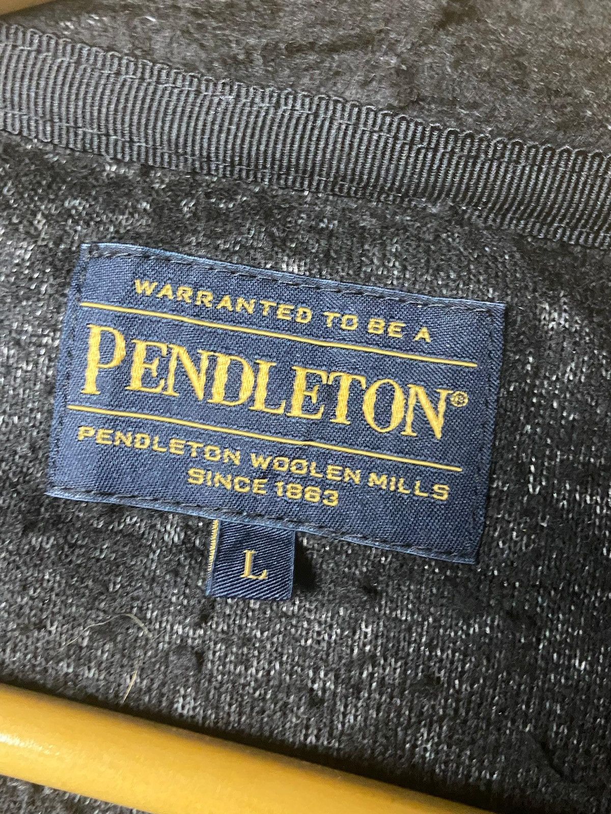Pendleton Pendleton Woolen Mills Sherpa Fleece Jacket (164) Size US L / EU 52-54 / 3 - 7 Thumbnail