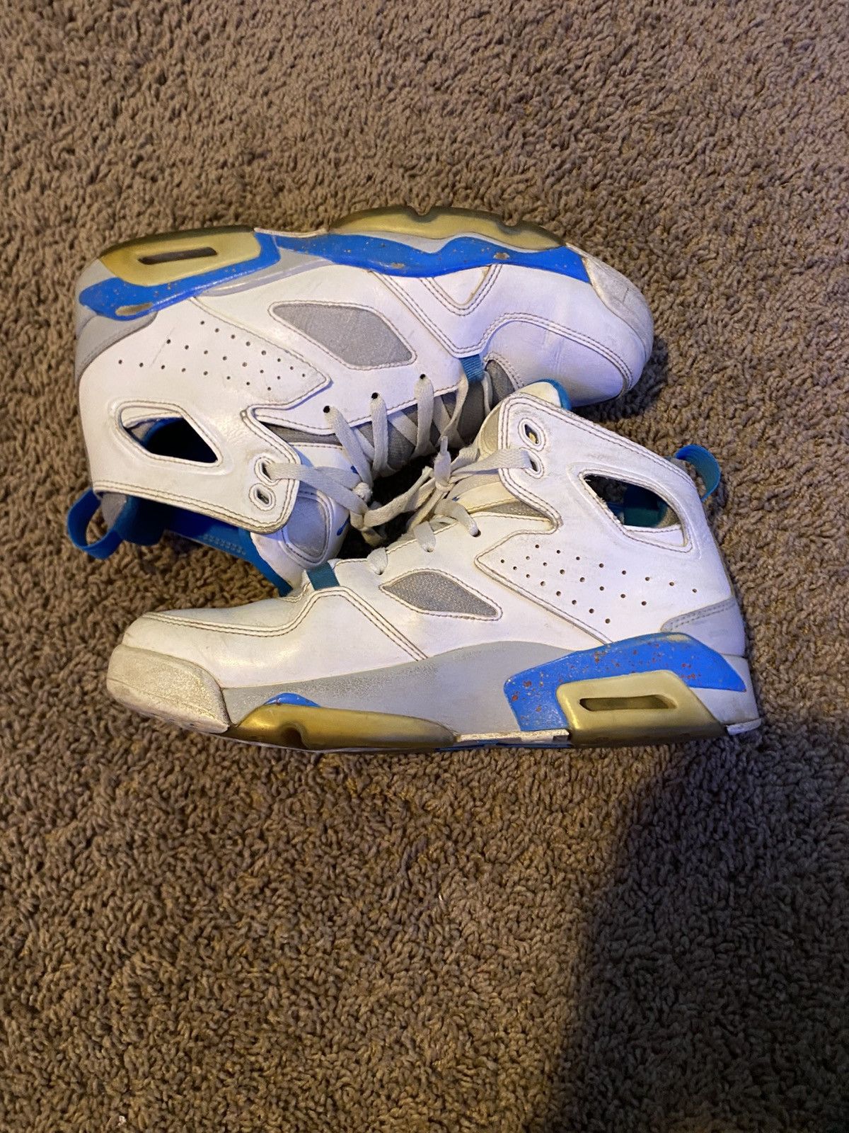 Jordan Brand × Nike Jordan 6 Baby Blue Size US 7.5 / EU 40-41 - 8 Thumbnail