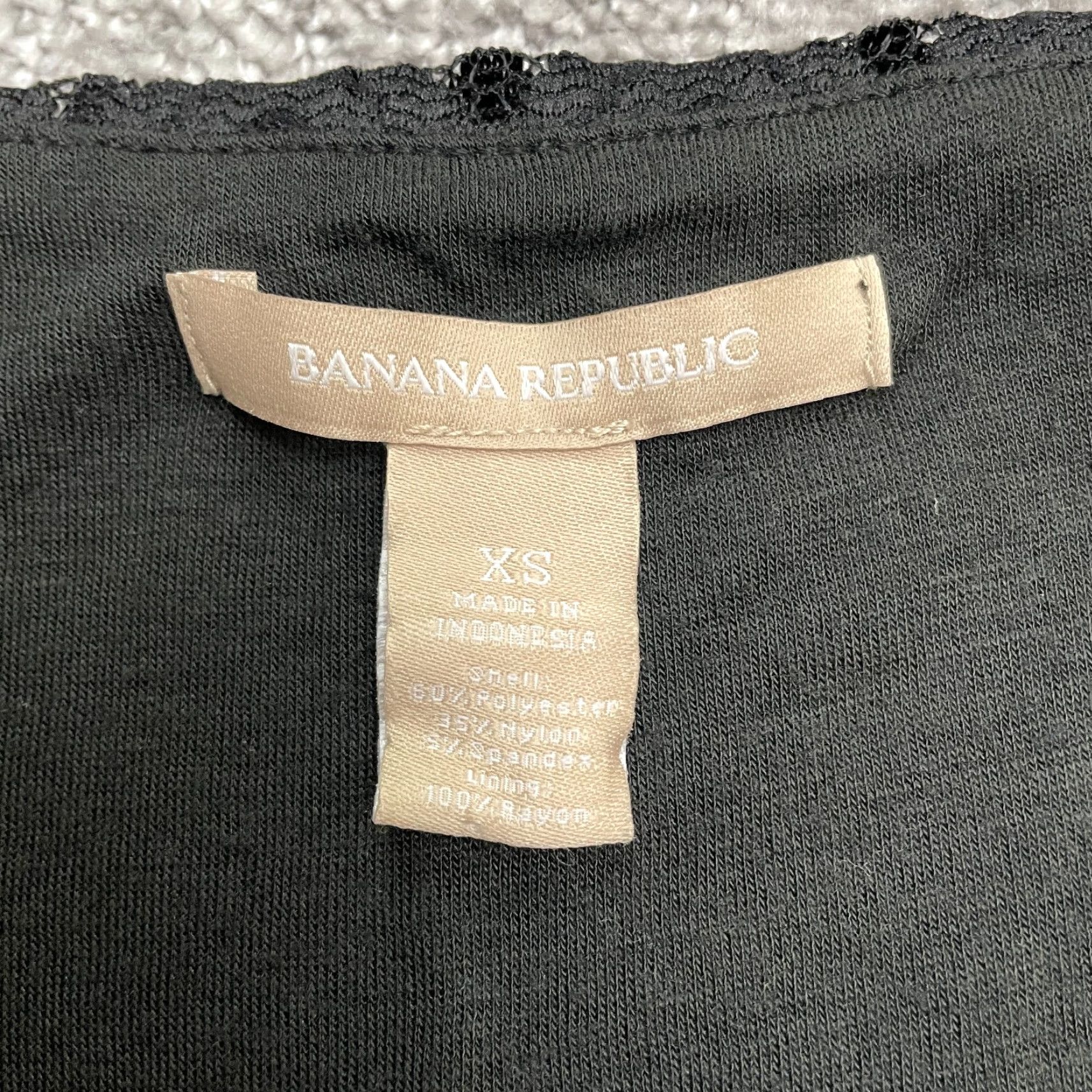 Banana Republic Banana Republic Tank Top Womens XS Black Geometric Sleeveless Casual Stretch Lace Tank Top Size XS / US 0-2 / IT 36-38 - 6 Thumbnail