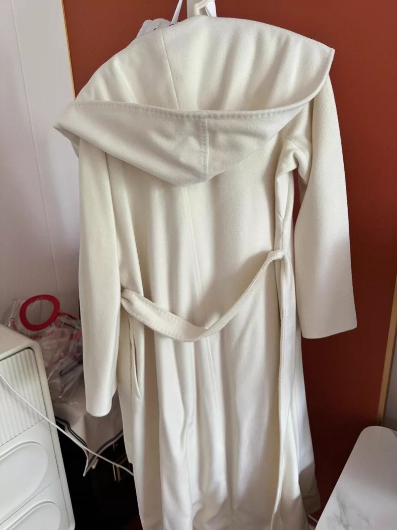 Max Mara Max Mara Women's sheep-wool white lace-up coat Size L / US 10 / IT 46 - 6 Thumbnail