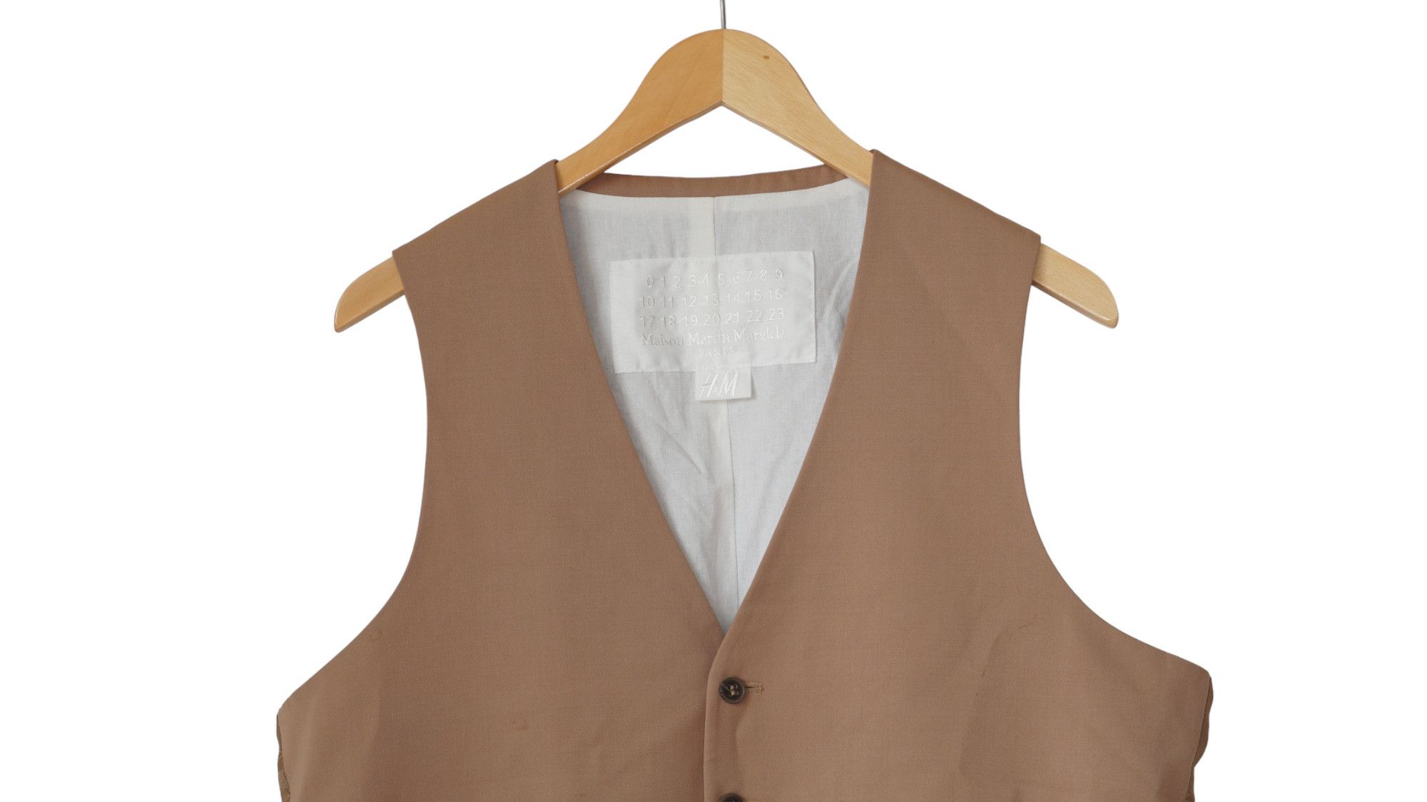 H&M × Maison Margiela Maison Margiela x H&M Tanned Tailored Vest Size 44R - 3 Thumbnail