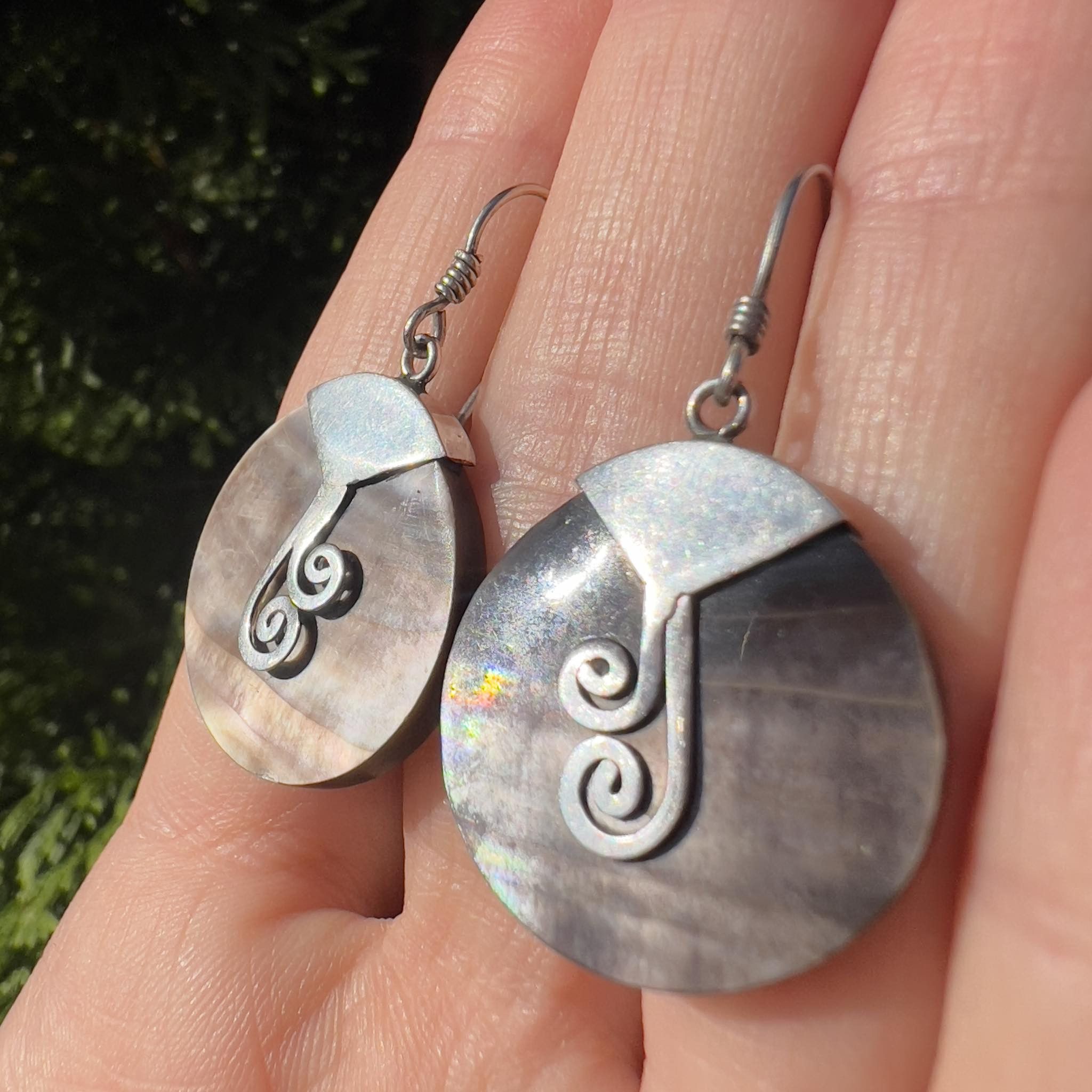 Sterling Silver Vintage Sterling Silver 925 Earrings Shell Nacre 5.5 gr Size ONE SIZE - 7 Thumbnail