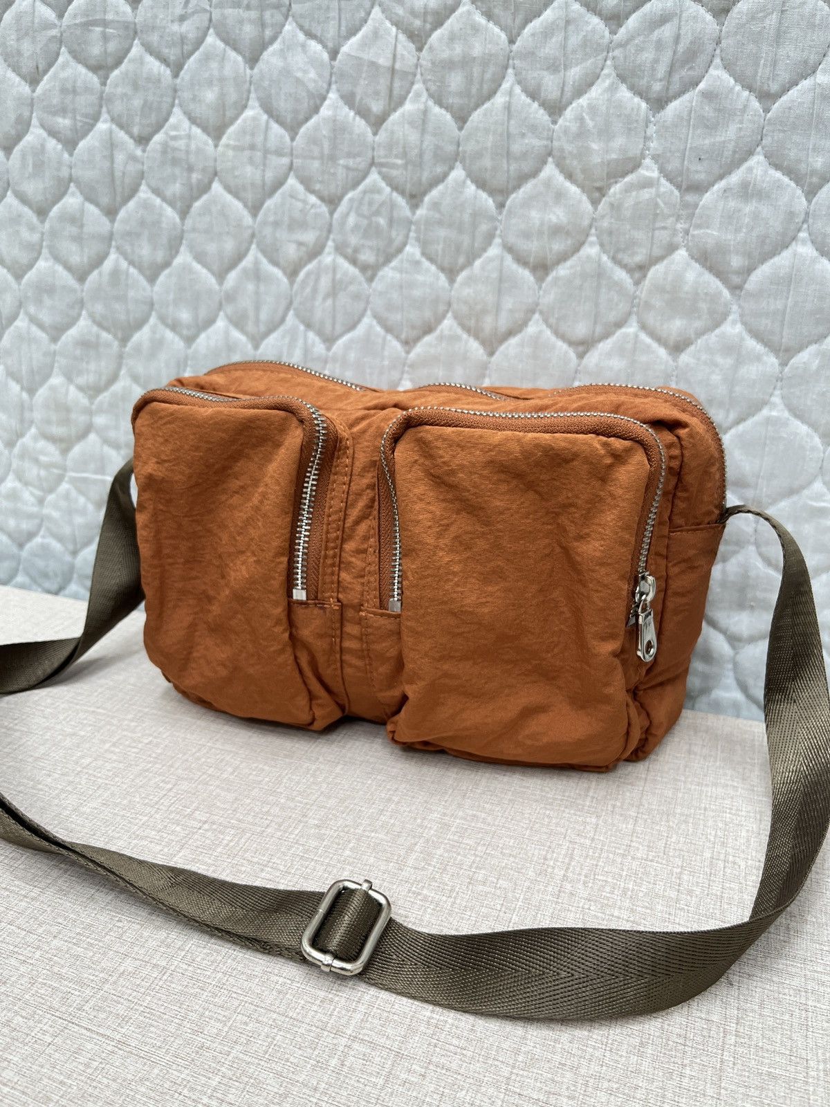 Japanese Brand 🔥🔥🔥ARCHIVE STUDIO CLIP SLING BAG Size ONE SIZE - 1 Thumbnail