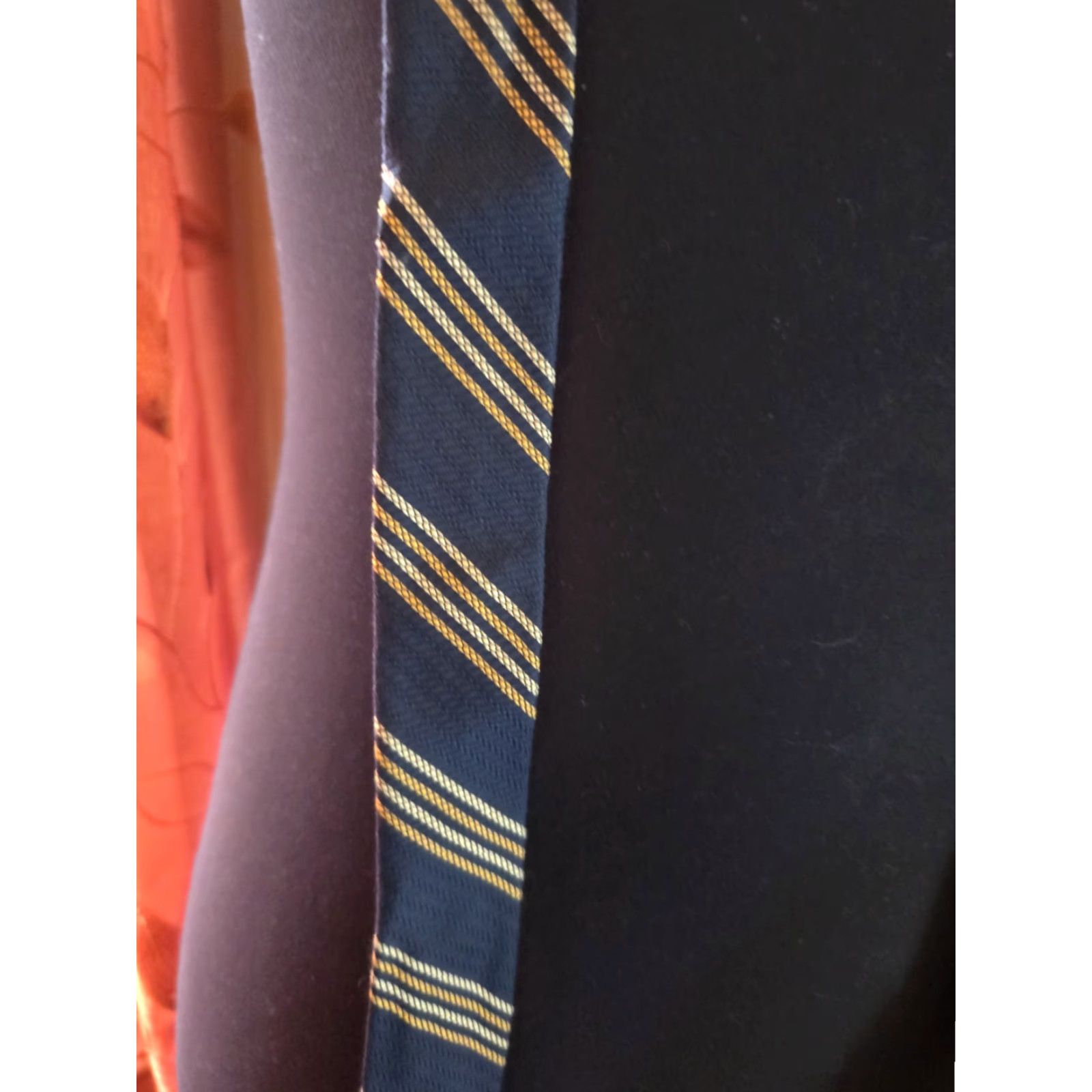 Jos. A. Bank Jos A Bank Corporate Collection Navy Blue Gold Striped Mens Neck Tie Silk Tie Size ONE SIZE - 4 Thumbnail