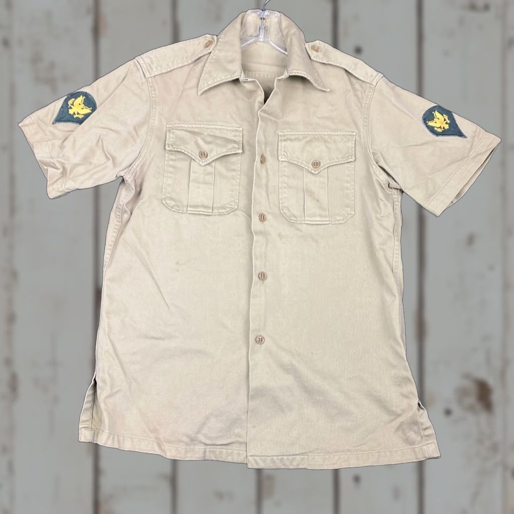 Vintage VINTAGE Boy Scouts of America Shirt Teens S Beige Cotton Blend Twill Short Sleeve Button Shirt Uniform Patch Size US S / EU 44-46 / 1 - 1 Thumbnail