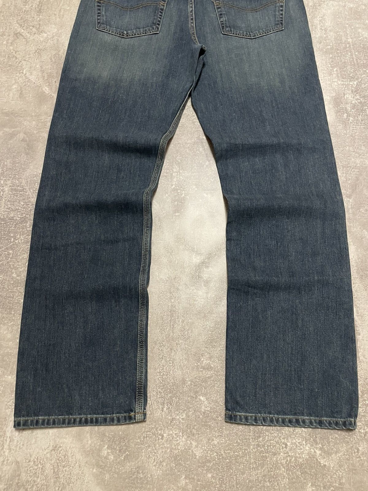 Carhartt × Denime × Vintage Vintage Carhartt Relaxed Straight Denim Jeans 36/34 Size US 36 / EU 52 - 3 Thumbnail