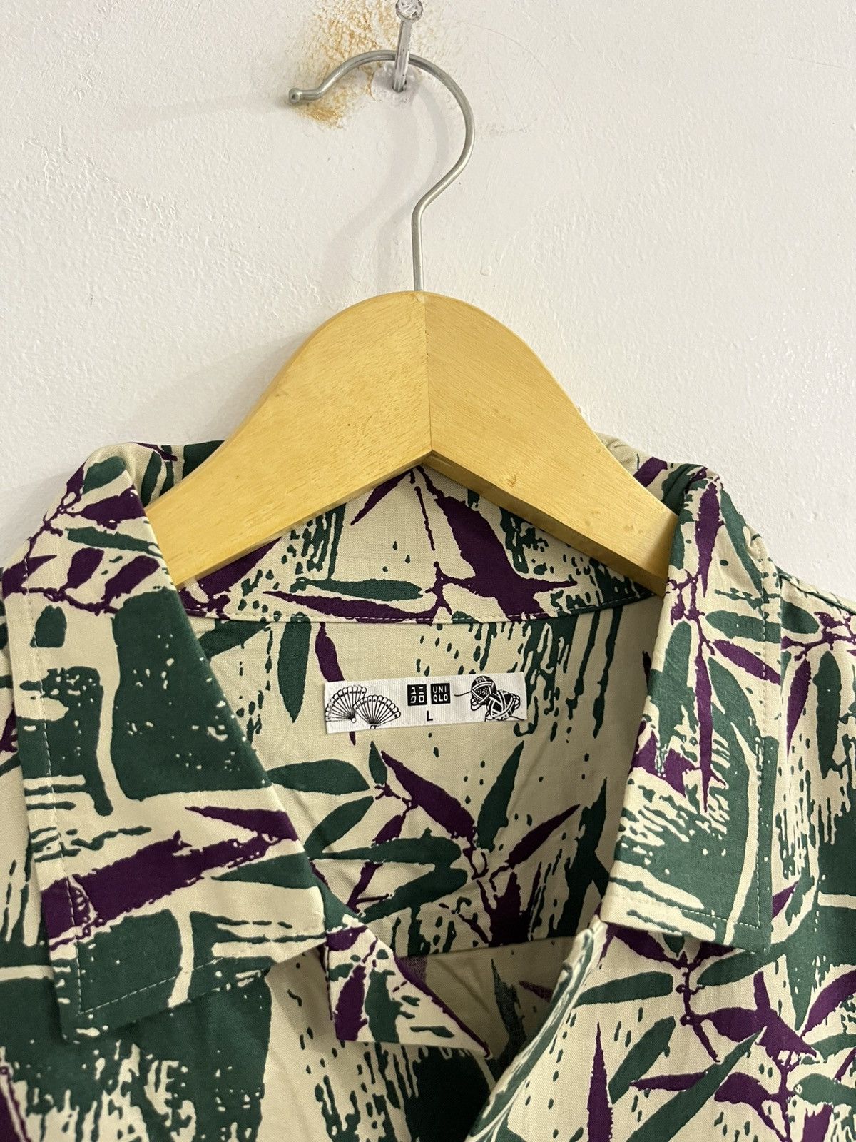 Japanese Brand Uniqlo Japanes Edition Button Up Shirt Size US L / EU 52-54 / 3 - 4 Thumbnail