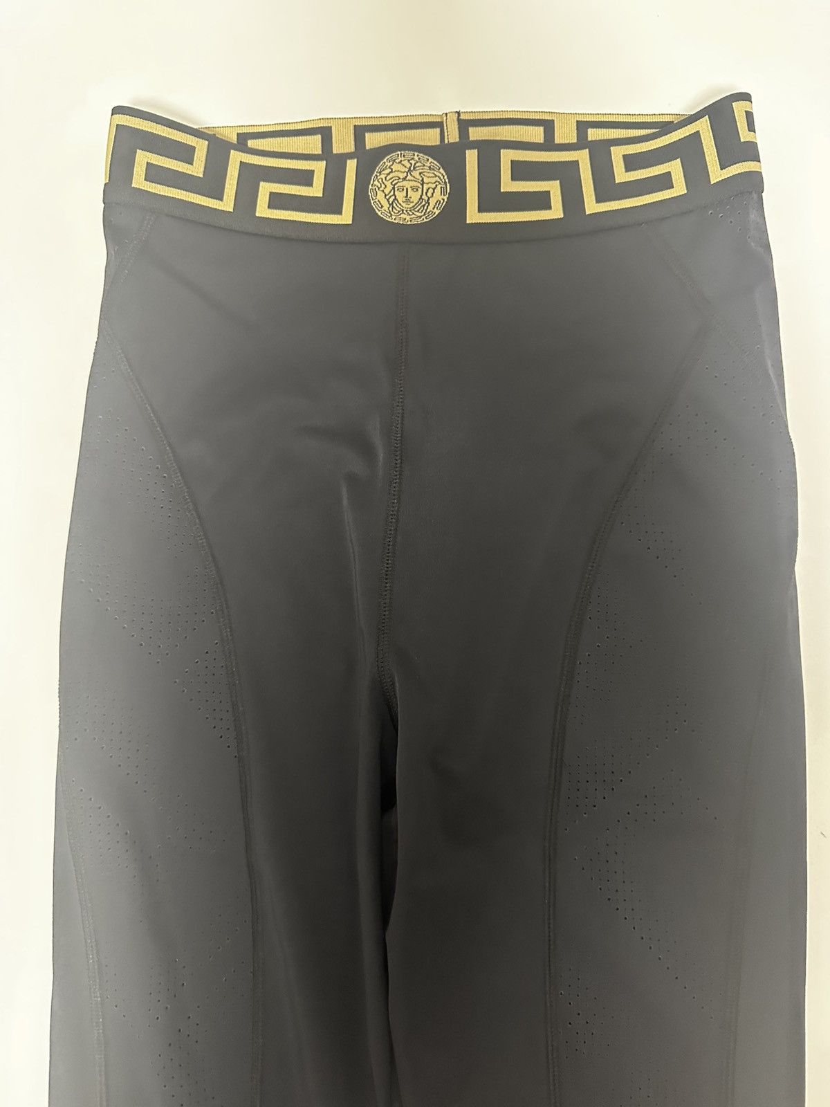 Versace Versace Greca Black Leggings Size 28" / US 6 / IT 42 - 3 Thumbnail