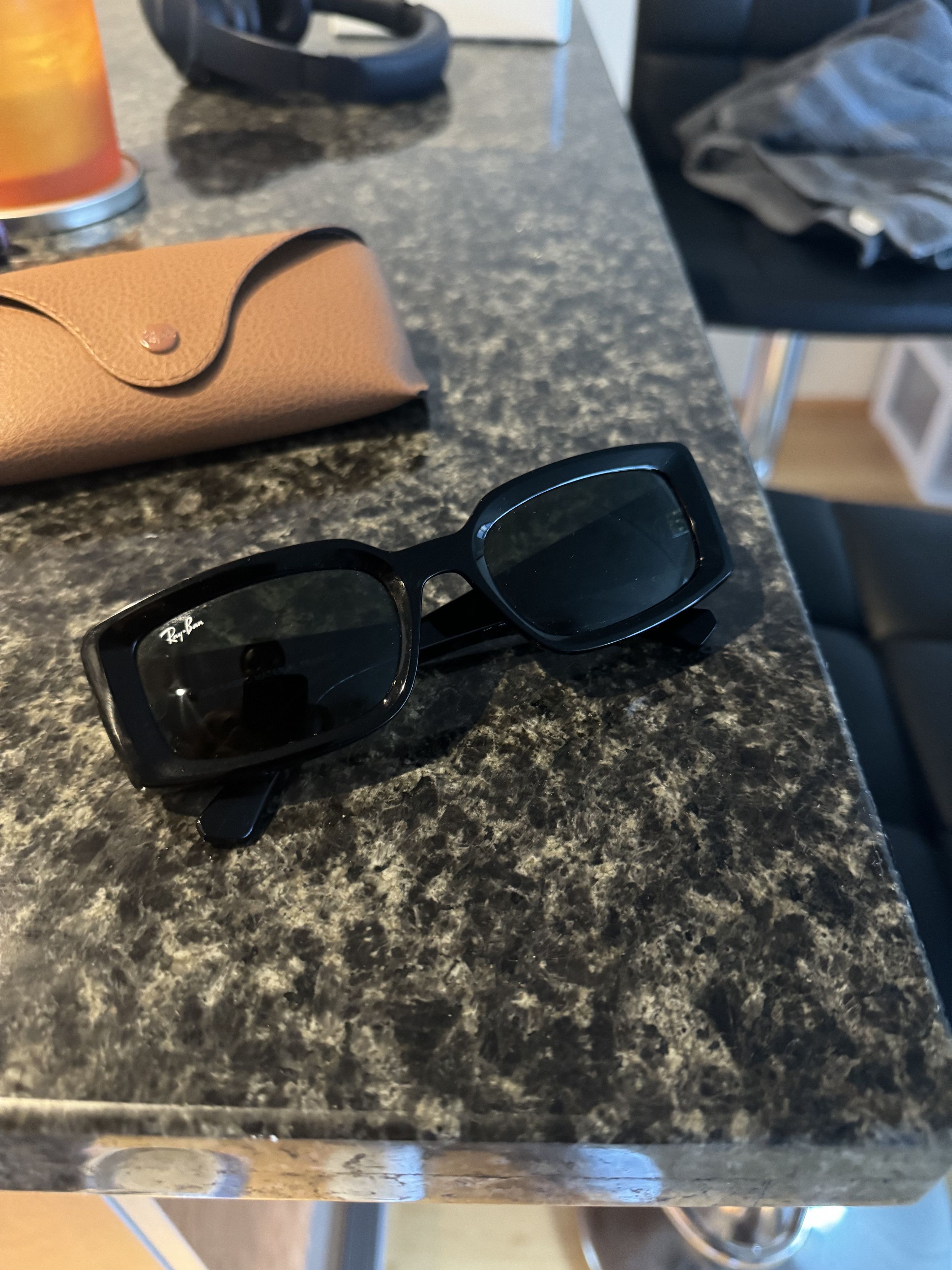 RayBan Ray-Ban RB4395 Kiliane Bio-Based with Case | Grailed