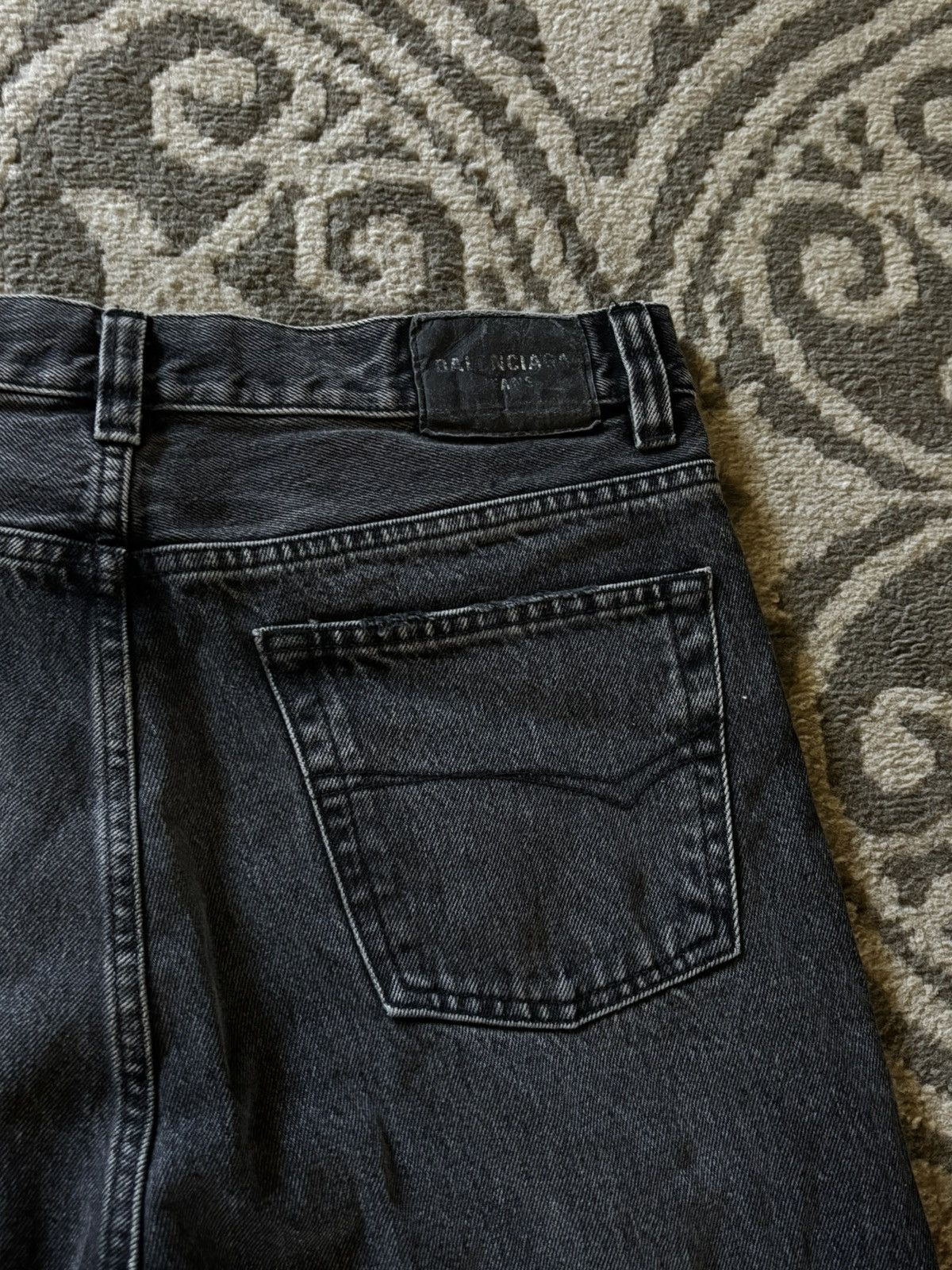 Balenciaga Balenciaga Lost Tapes Flared Jeans Size US 32 / EU 48 - 8 Thumbnail