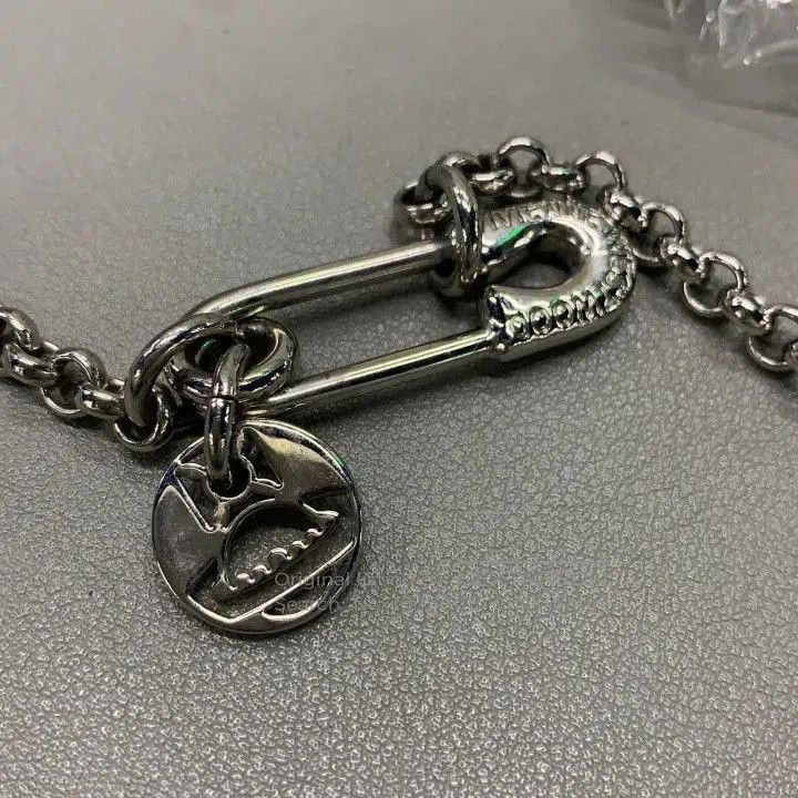 Vivienne Westwood Vivienne Westwood Imogene Clip Necklace in Silver 0079. Size ONE SIZE - 5 Thumbnail